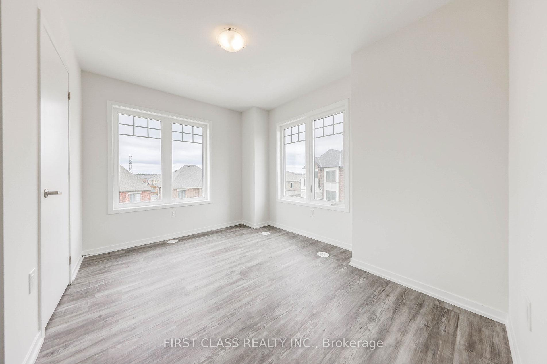 Photo 23 of 23 Pierre Berton Boulevard, Vaughan, Kleinburg — HOMEH