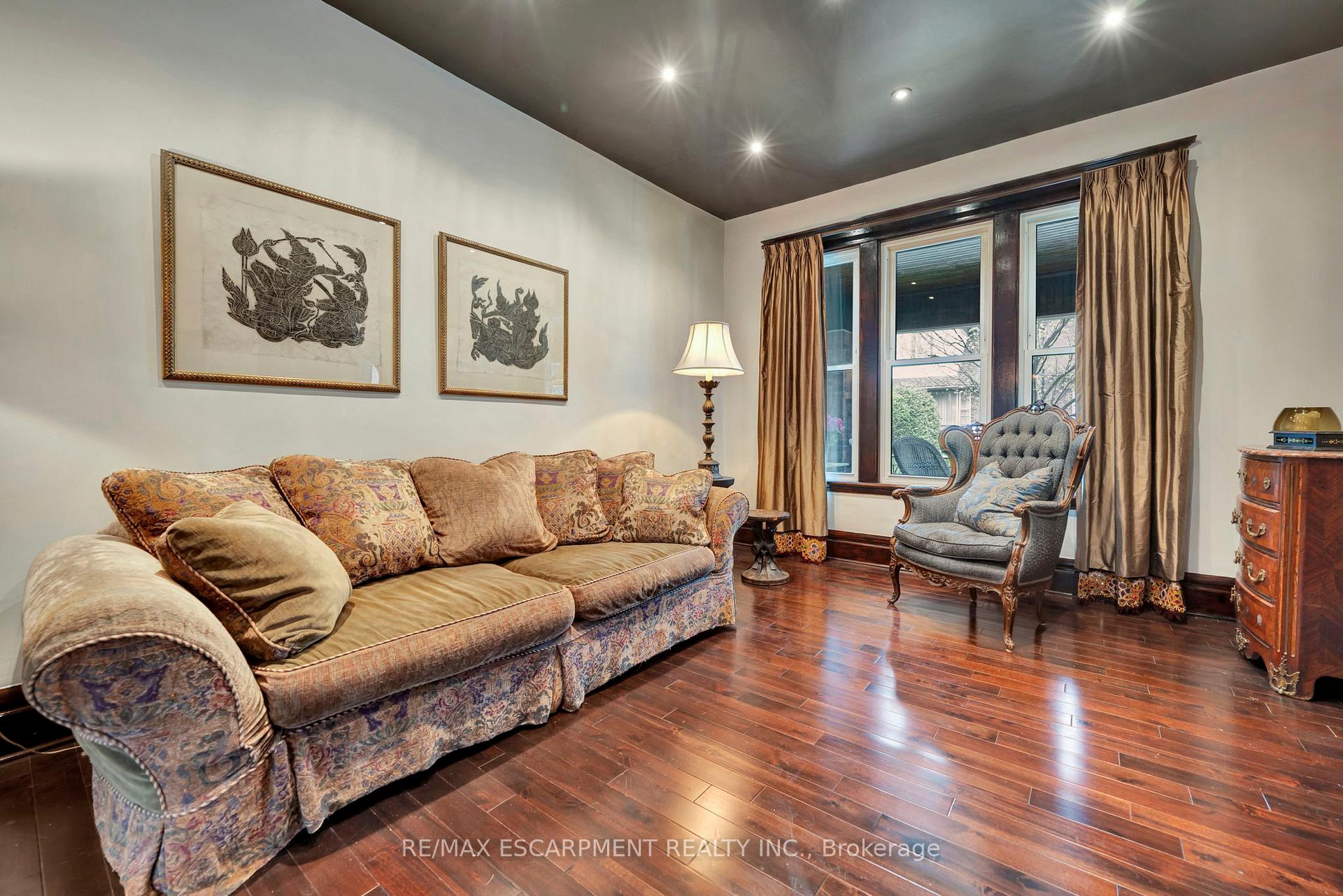 Photo 7 of 80 Spadina Avenue, Hamilton, Stipley — HOMEH
