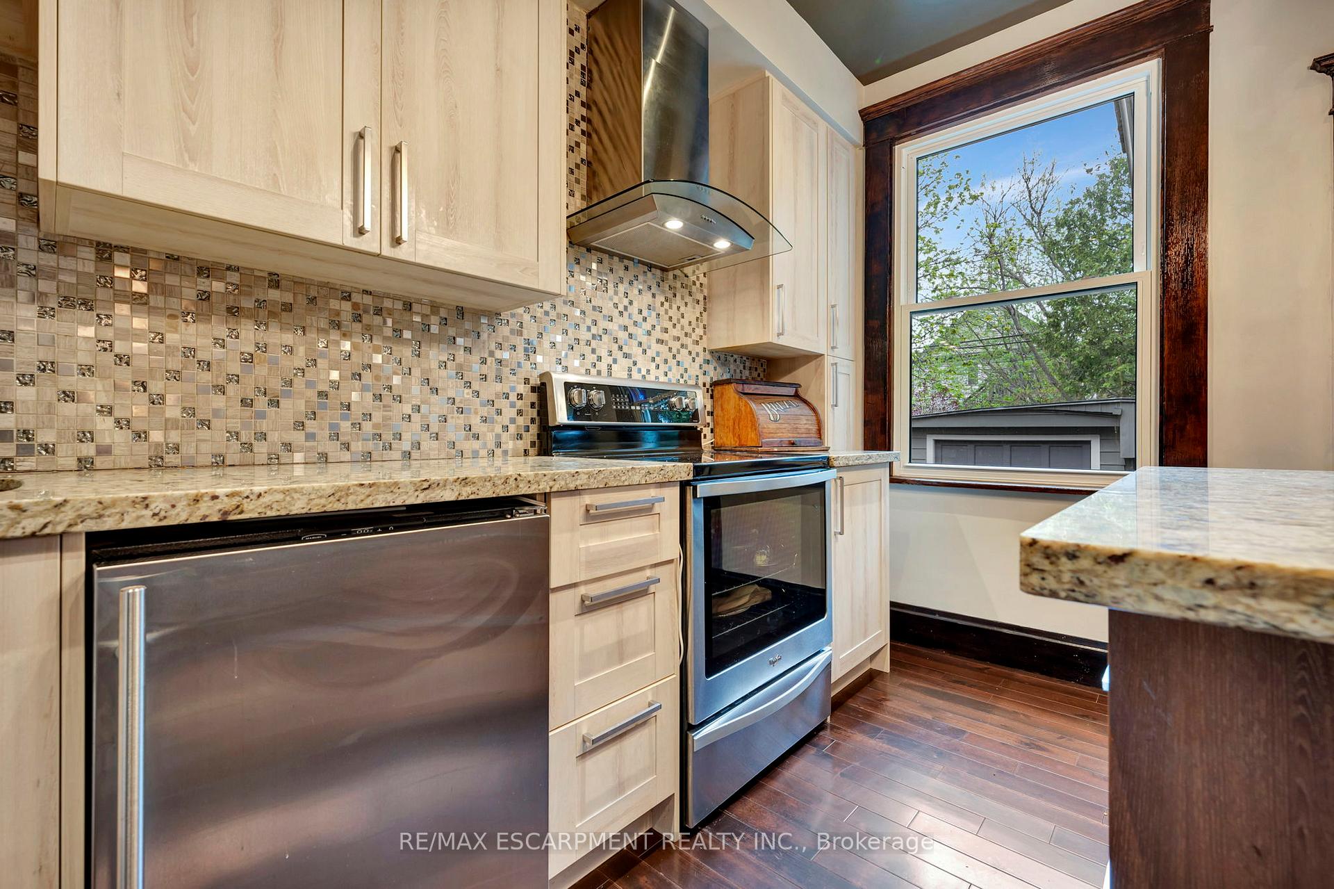 Photo 14 of 80 Spadina Avenue, Hamilton, Stipley — HOMEH