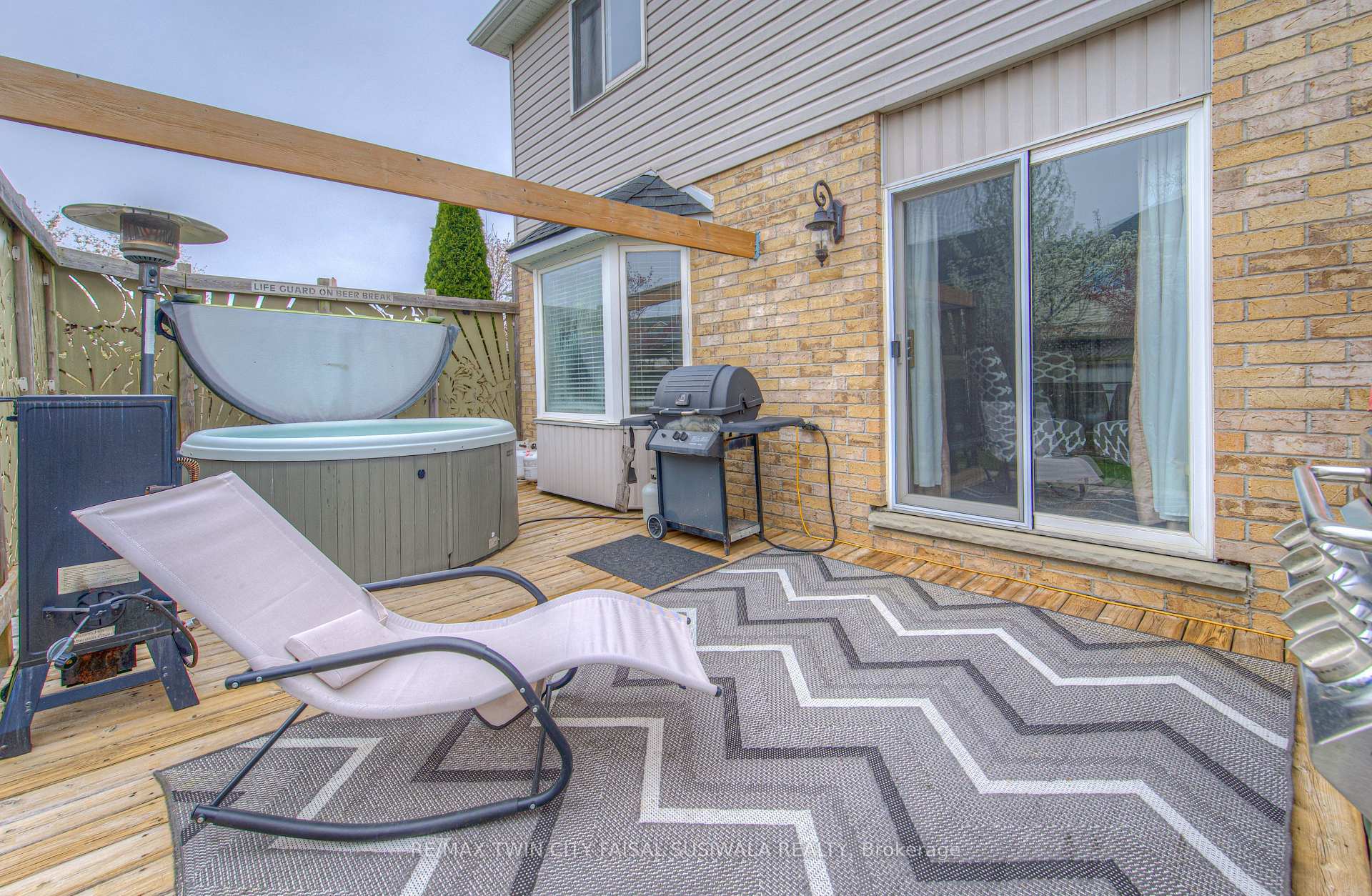 Photo 11 of 87 Bartleman Crescent, Cambridge — HOMEH