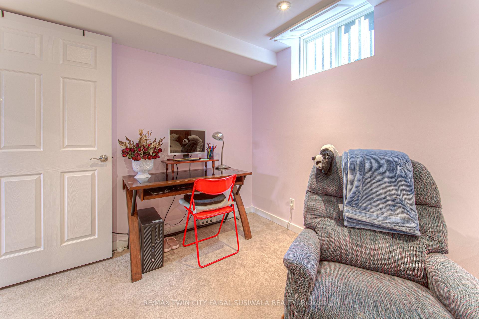 Photo 40 of 87 Bartleman Crescent, Cambridge — HOMEH