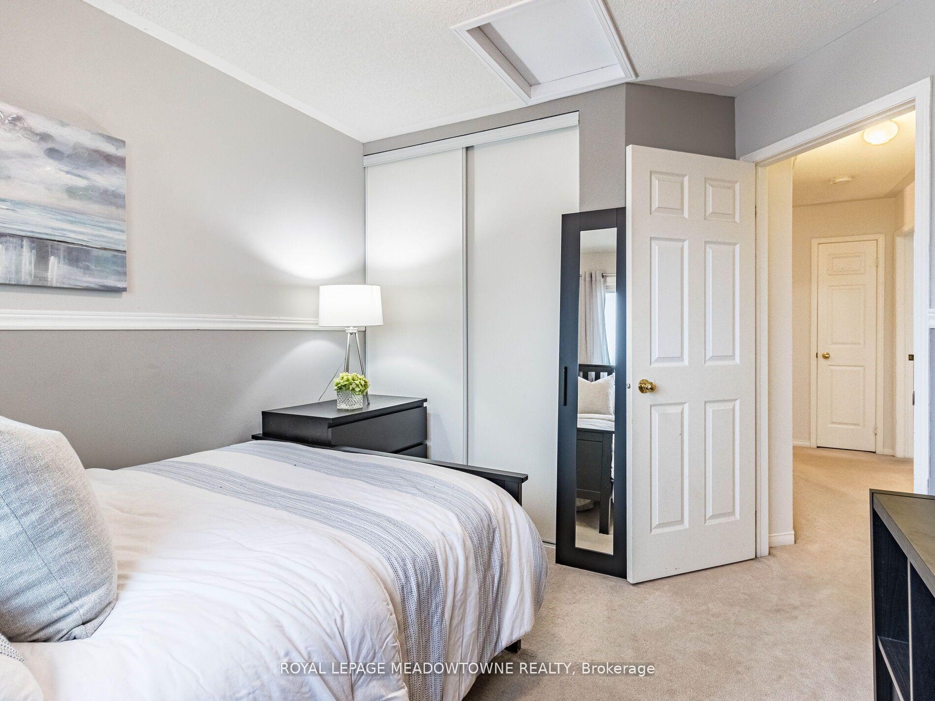 Photo 25 of 73 Townley Crescent, Brampton, Heart Lake West — HOMEH