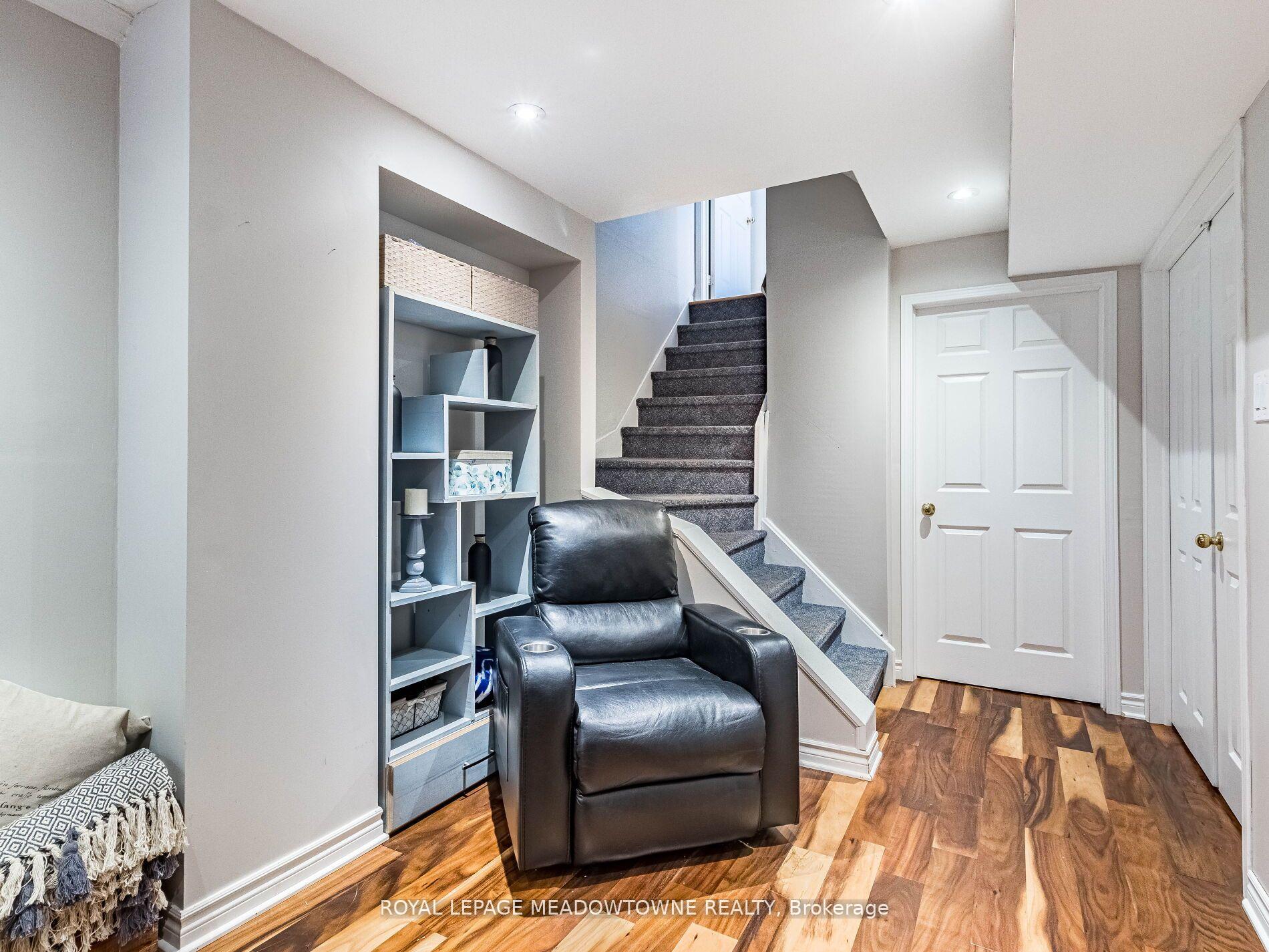 Photo 38 of 73 Townley Crescent, Brampton, Heart Lake West — HOMEH