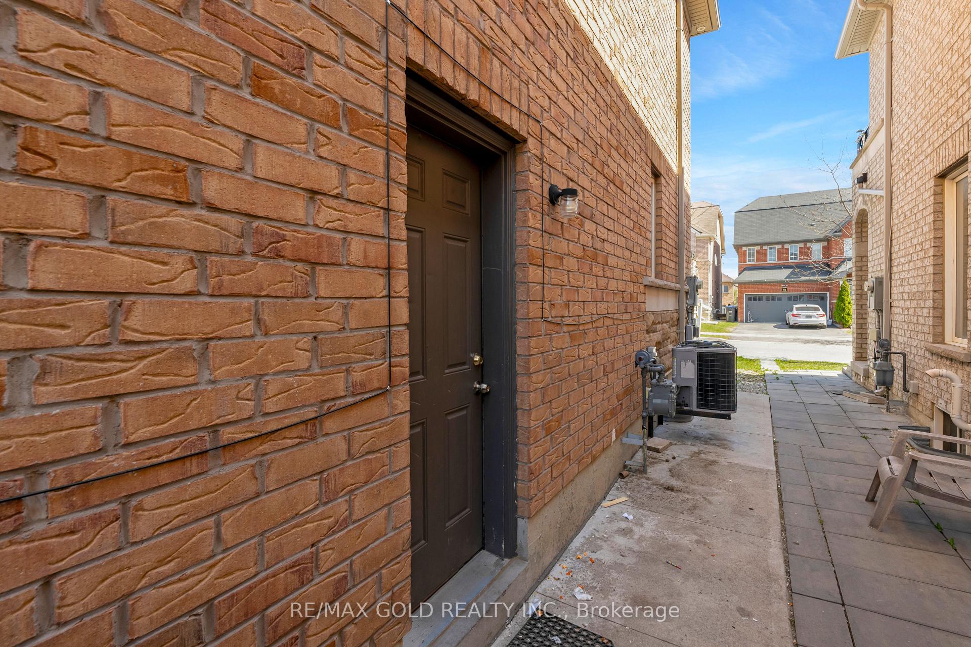 Photo 24 of 82 Education Road, Brampton, Bram East — HOMEH