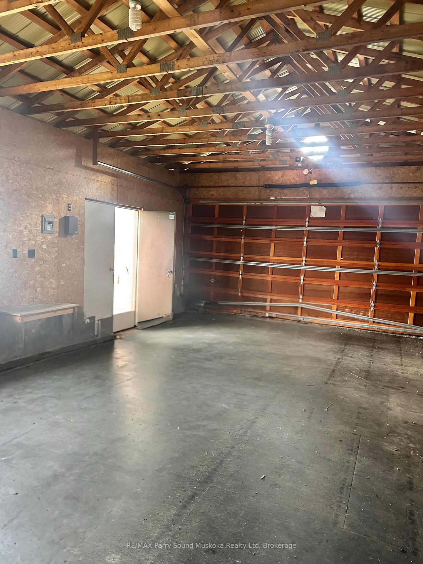 Photo 10 of 1932A Lake Joseph Road, Seguin — HOMEH
