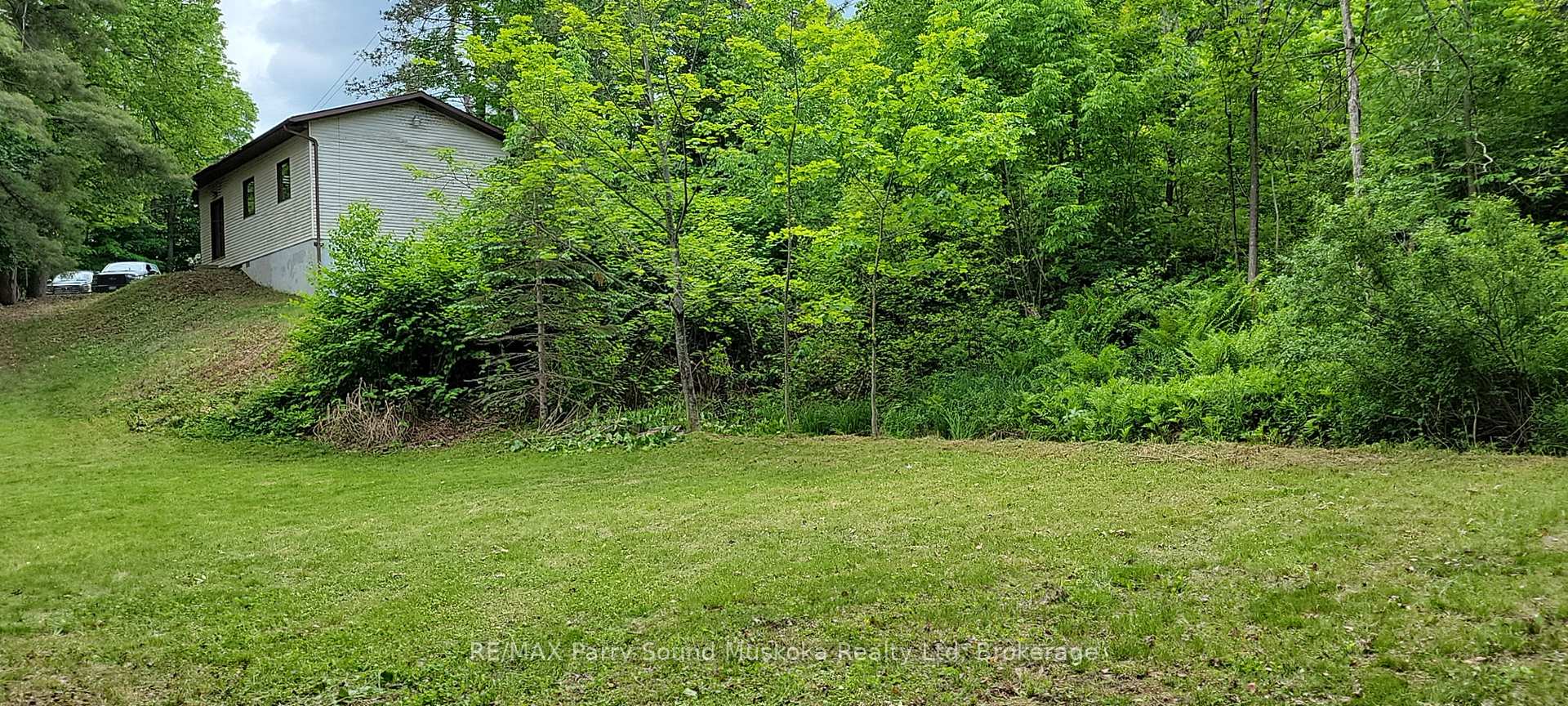 Photo 14 of 1932A Lake Joseph Road, Seguin — HOMEH
