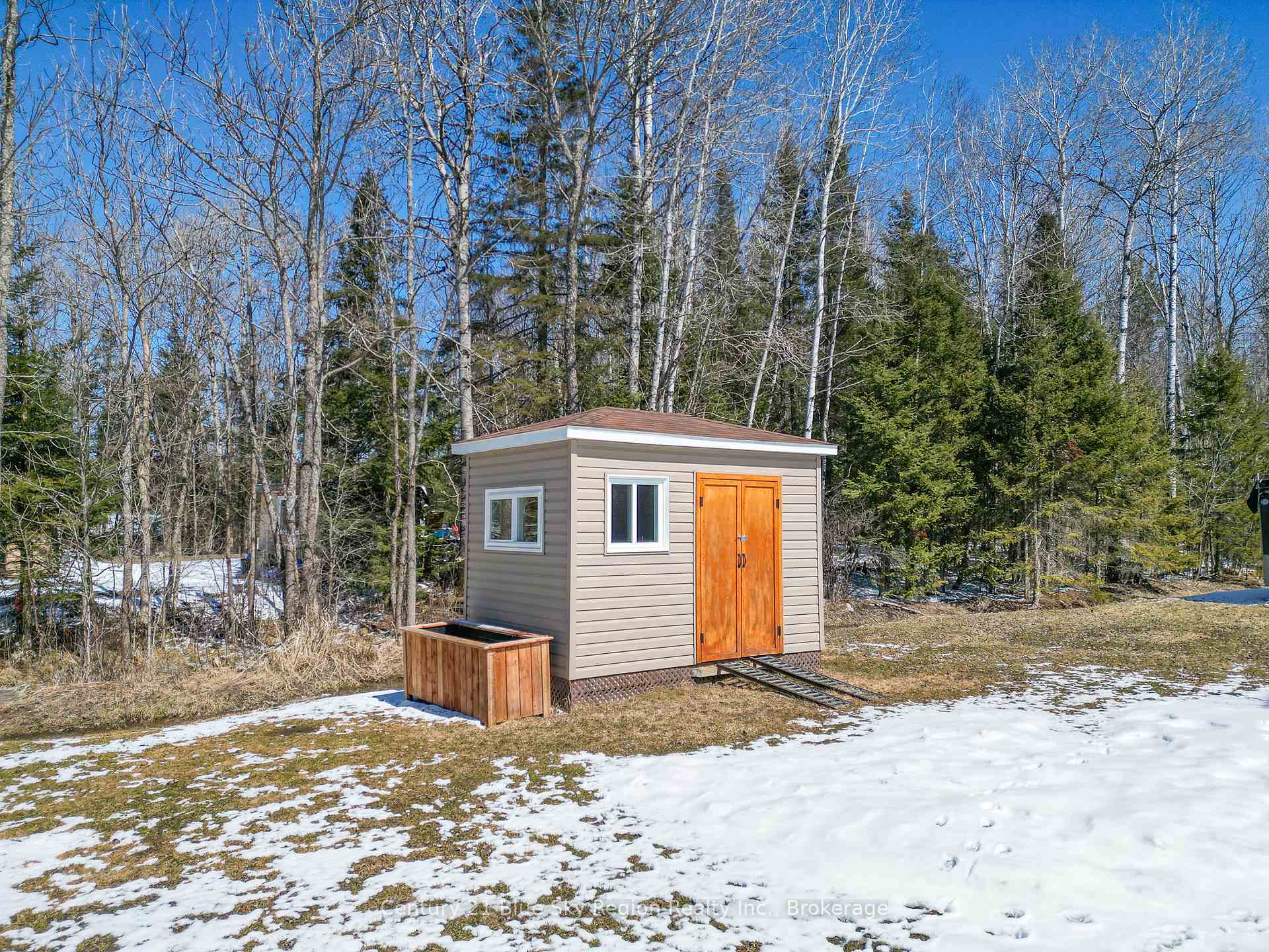 Photo 3 of 98 Meadow Drive, East Ferris, Corbeil — HOMEH