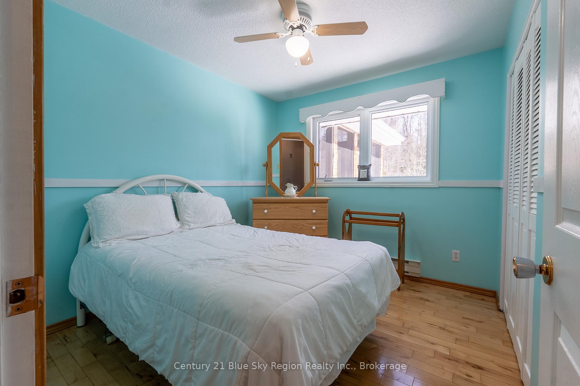 Photo 18 of 98 Meadow Drive, East Ferris, Corbeil — HOMEH