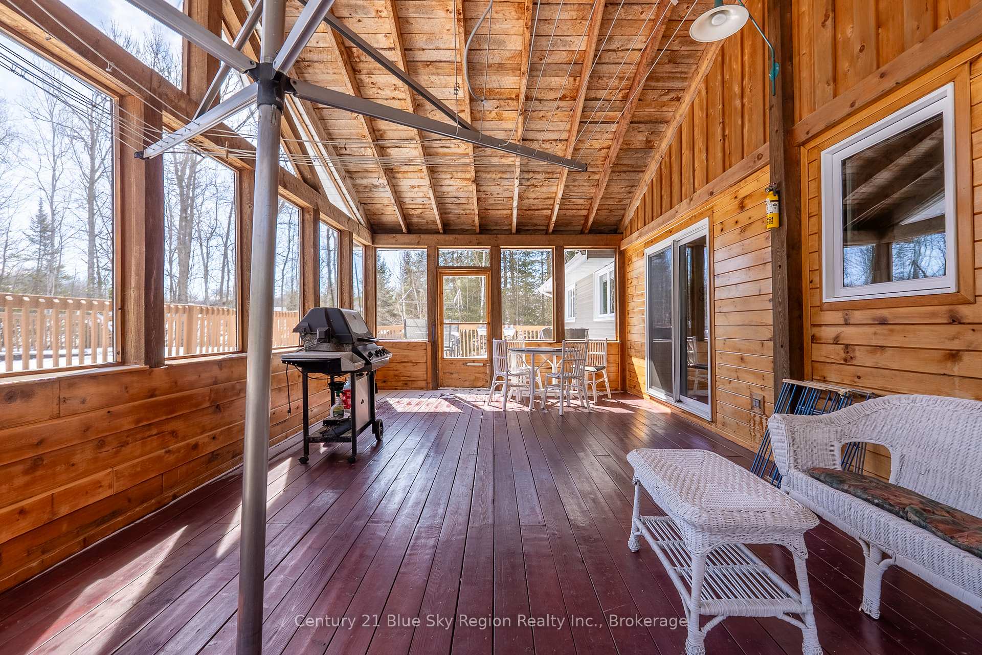 Photo 37 of 98 Meadow Drive, East Ferris, Corbeil — HOMEH