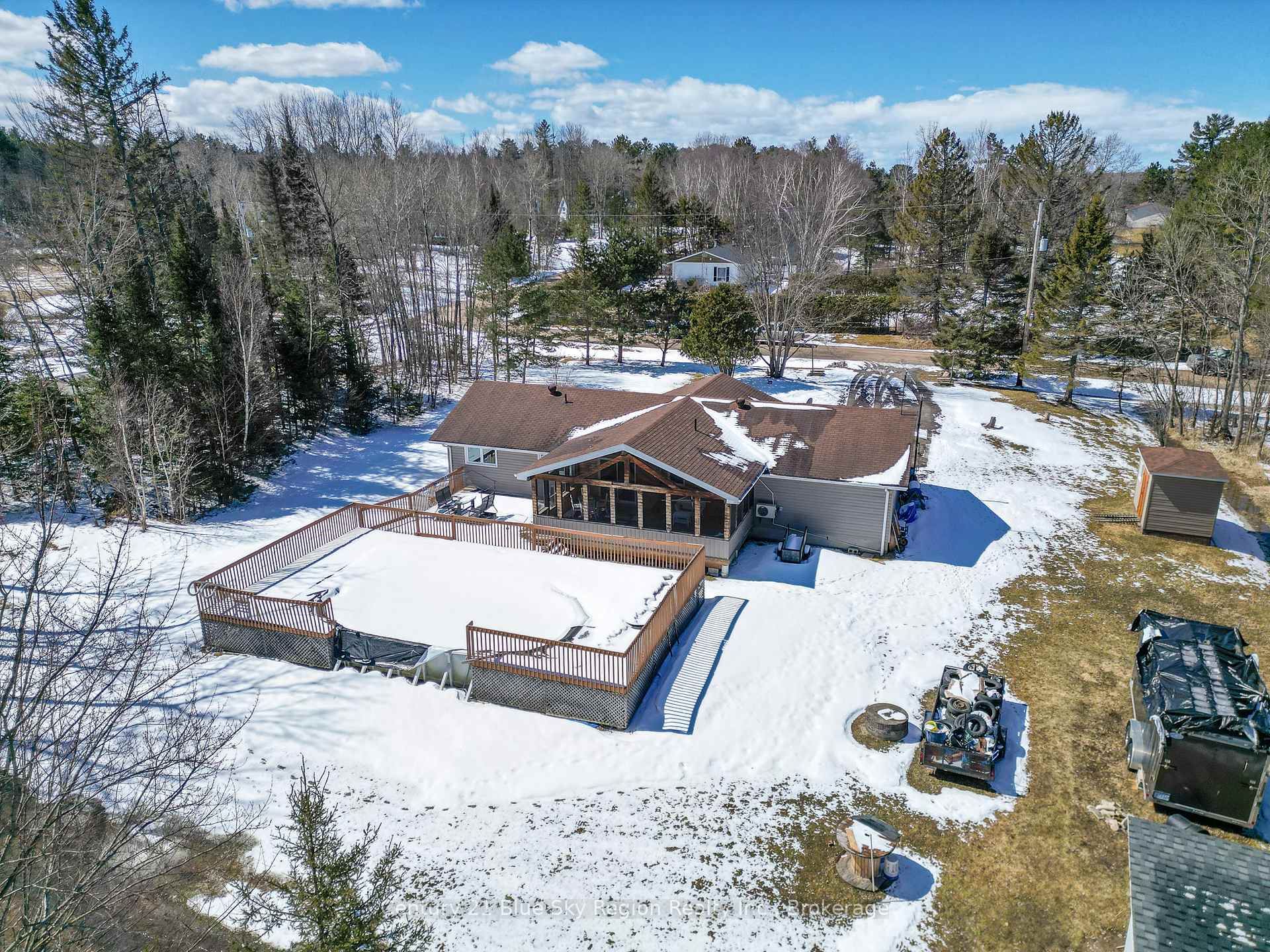 Photo 41 of 98 Meadow Drive, East Ferris, Corbeil — HOMEH