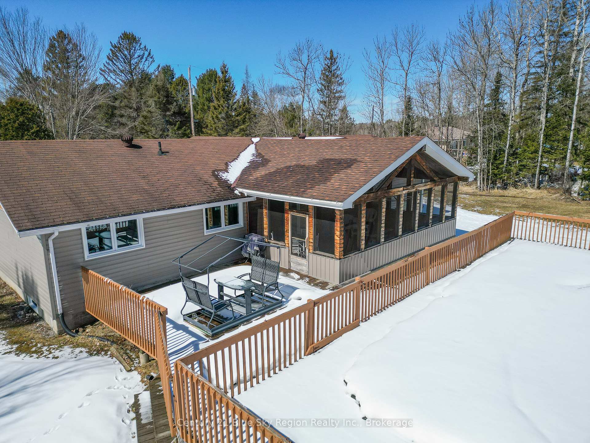 Photo 45 of 98 Meadow Drive, East Ferris, Corbeil — HOMEH