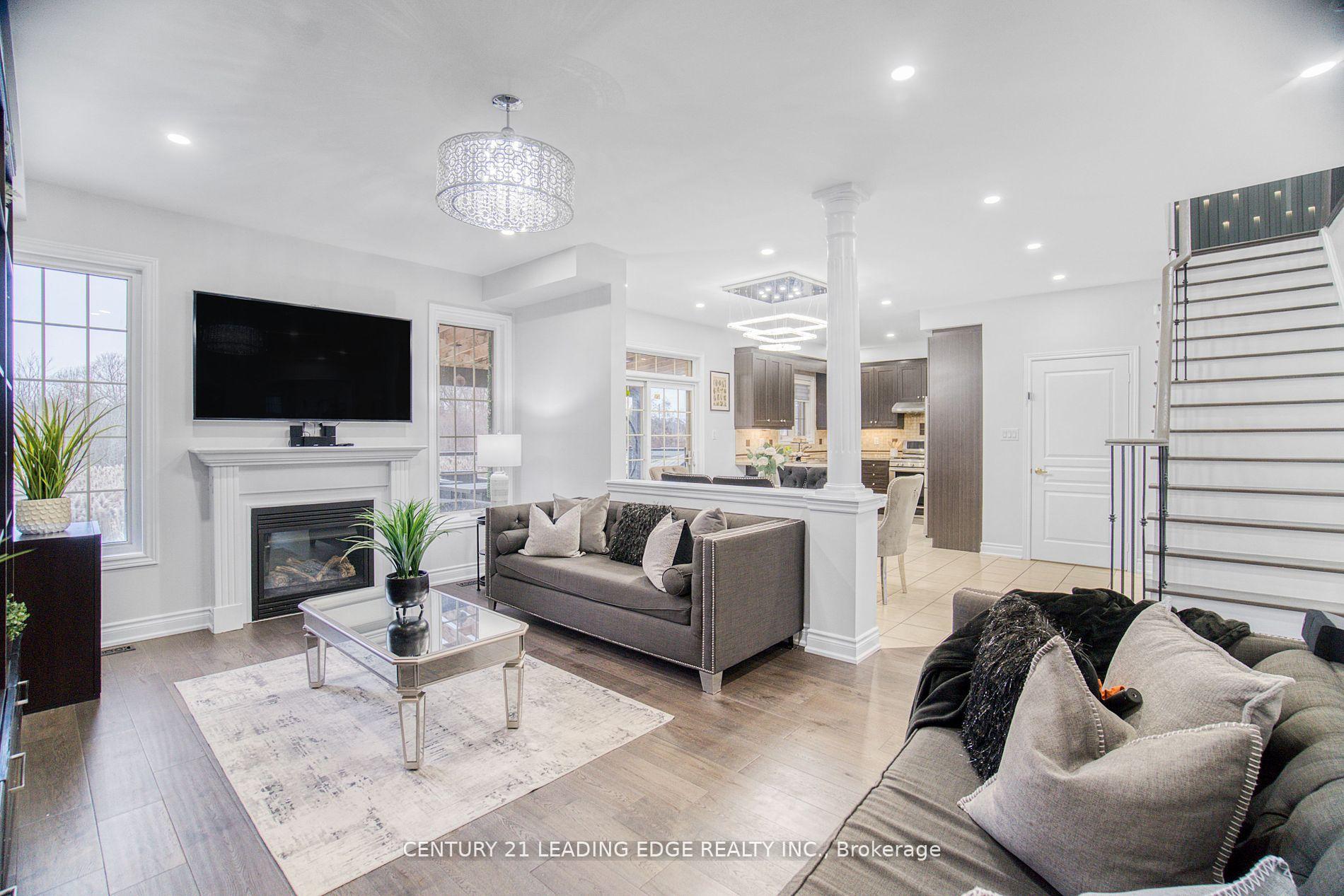 Photo 7 of 116 Bernbridge Road, Markham, Box Grove — HOMEH