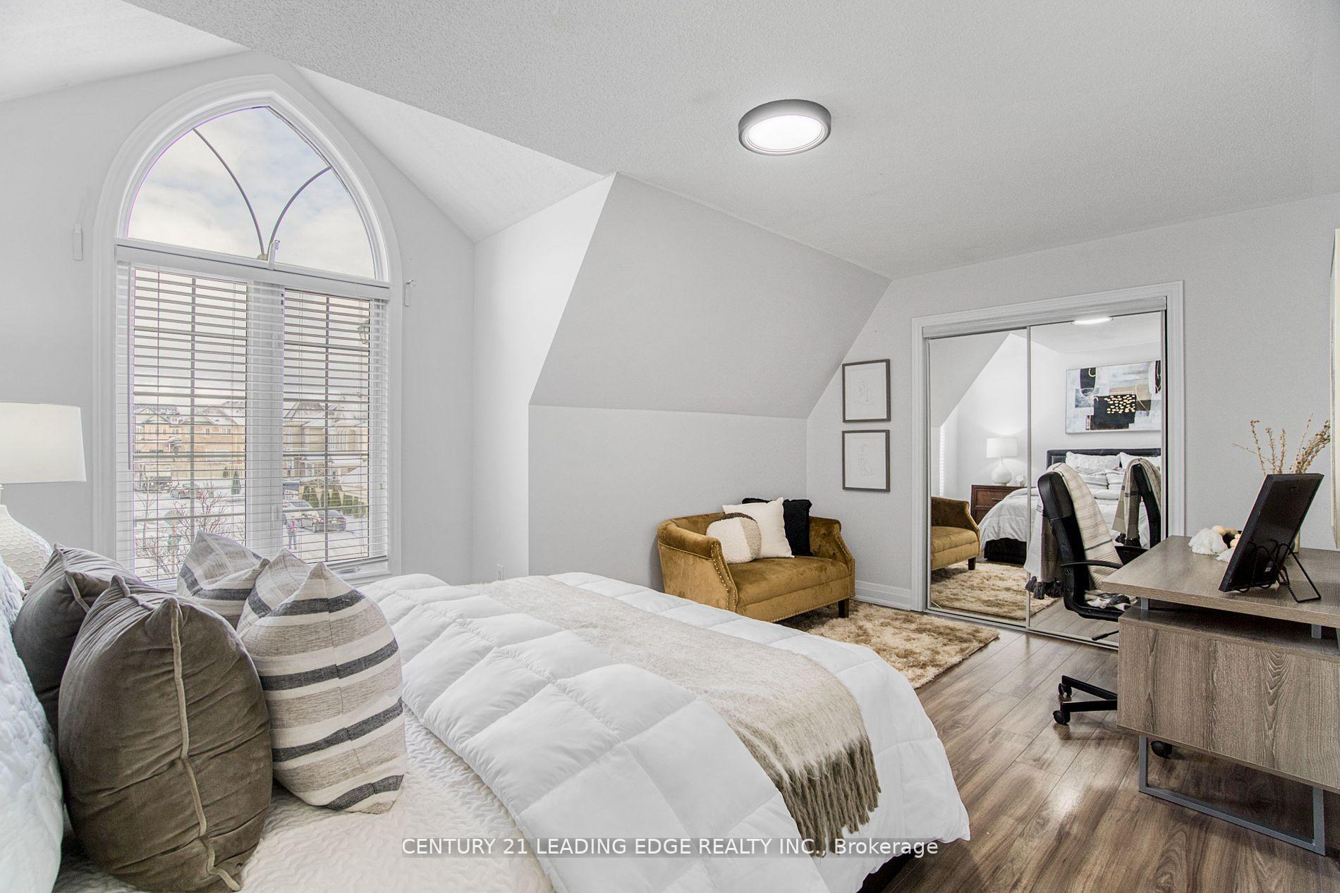 Photo 18 of 116 Bernbridge Road, Markham, Box Grove — HOMEH