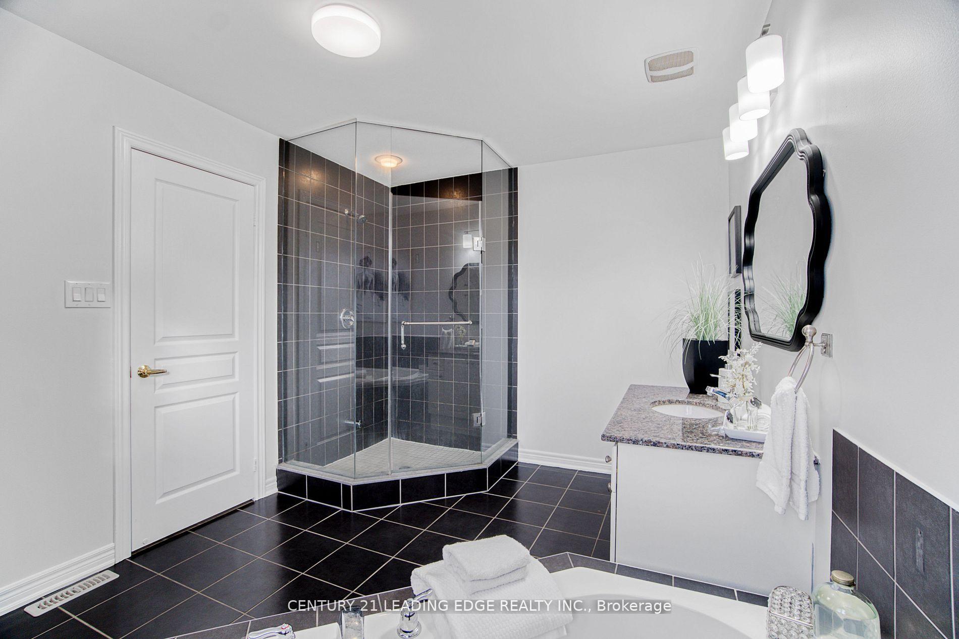 Photo 22 of 116 Bernbridge Road, Markham, Box Grove — HOMEH