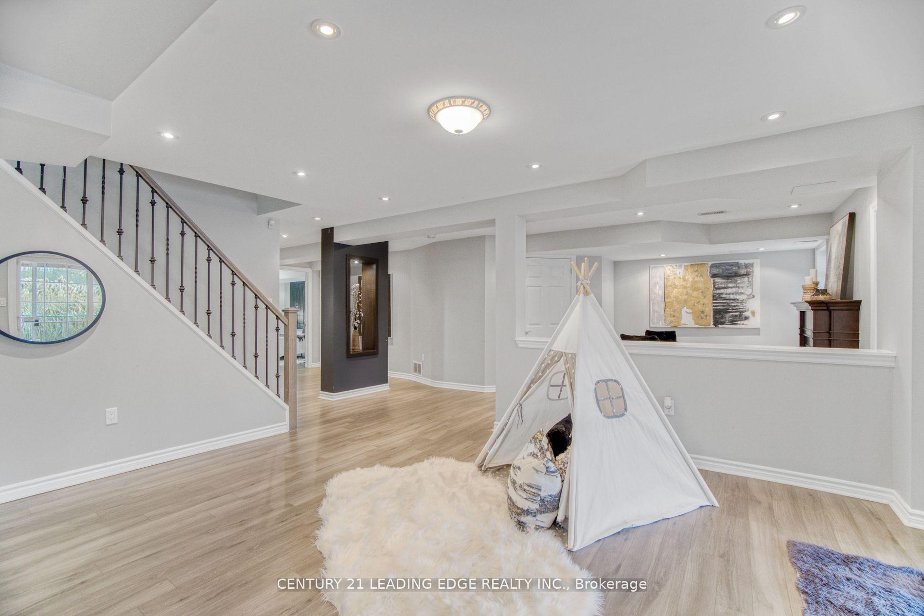 Photo 26 of 116 Bernbridge Road, Markham, Box Grove — HOMEH