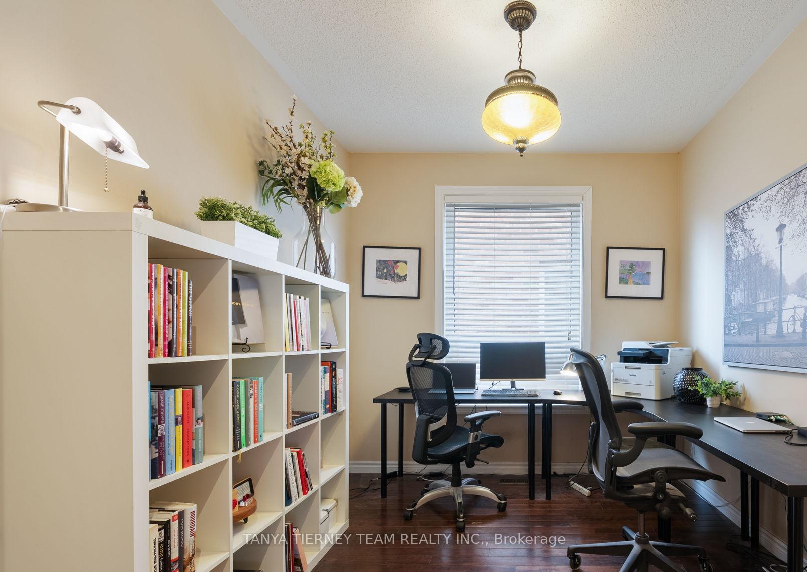 Photo 10 of 116 Cachet Boulevard, Whitby, Brooklin — HOMEH