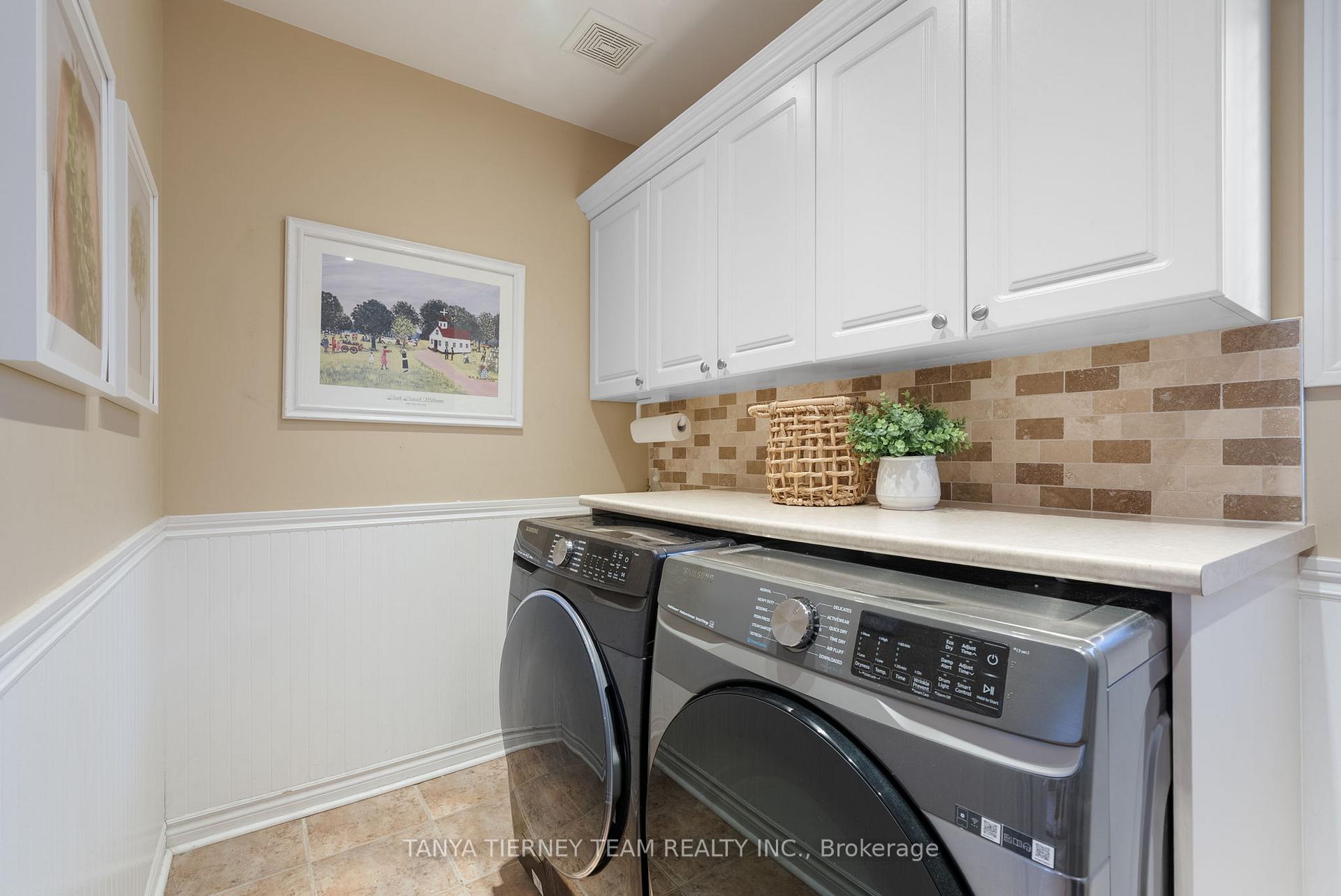 Photo 23 of 116 Cachet Boulevard, Whitby, Brooklin — HOMEH