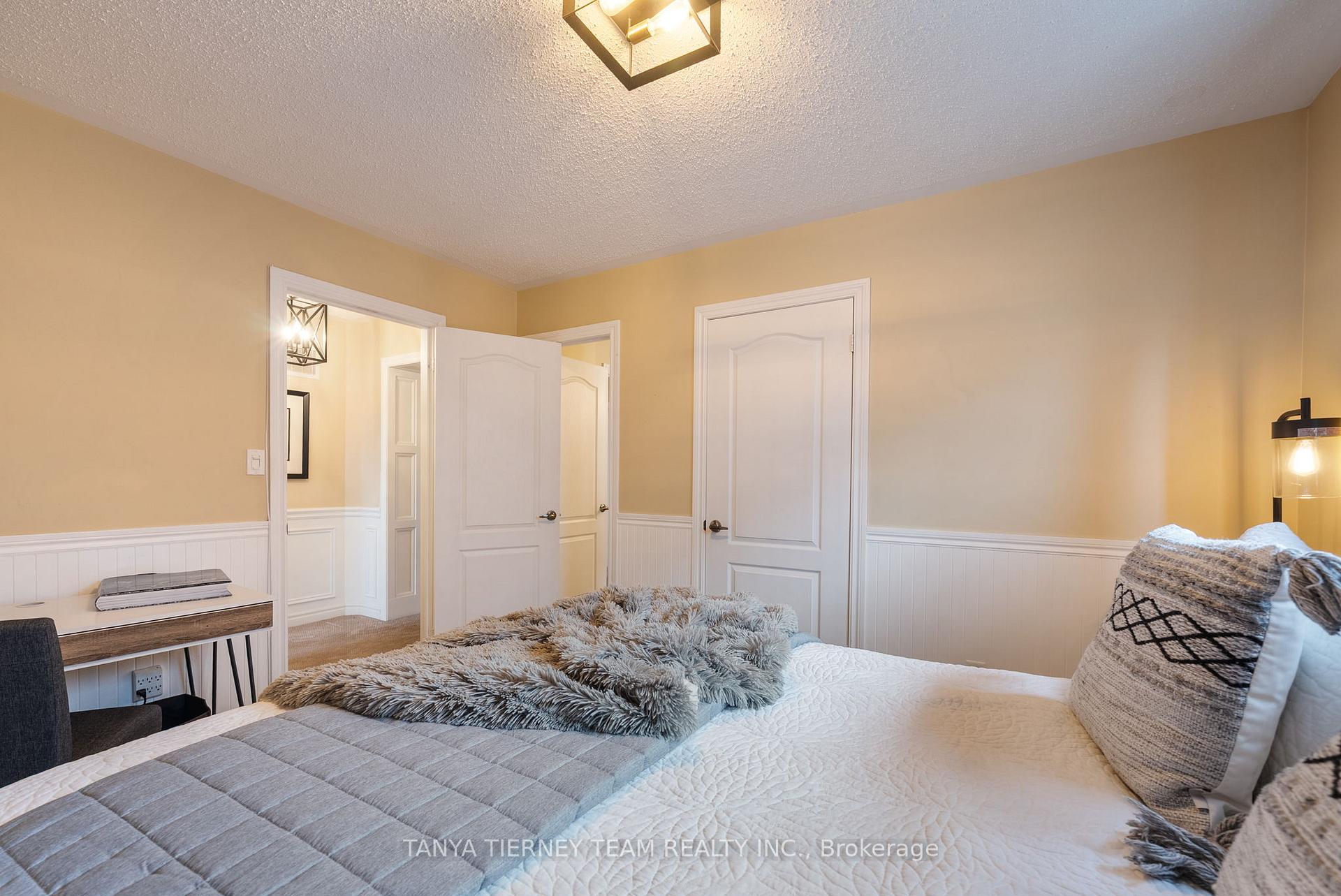 Photo 35 of 116 Cachet Boulevard, Whitby, Brooklin — HOMEH