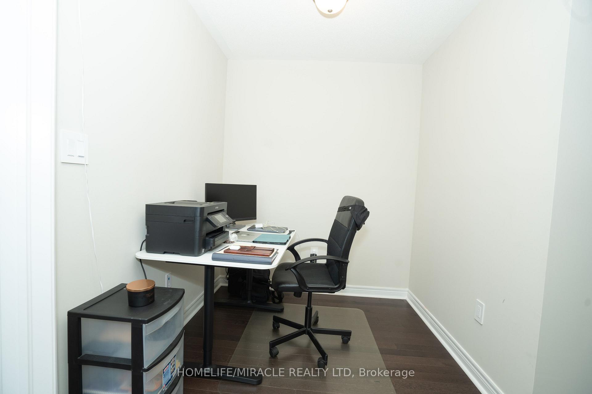 Photo 16 of 83 Finegan Circle, Brampton, Northwest Brampton — HOMEH