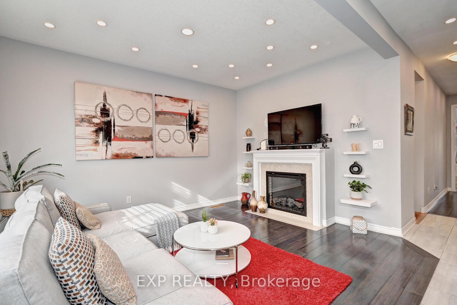 Photo 14 of 467 Linden Drive, Cambridge, Preston Heights — HOMEH