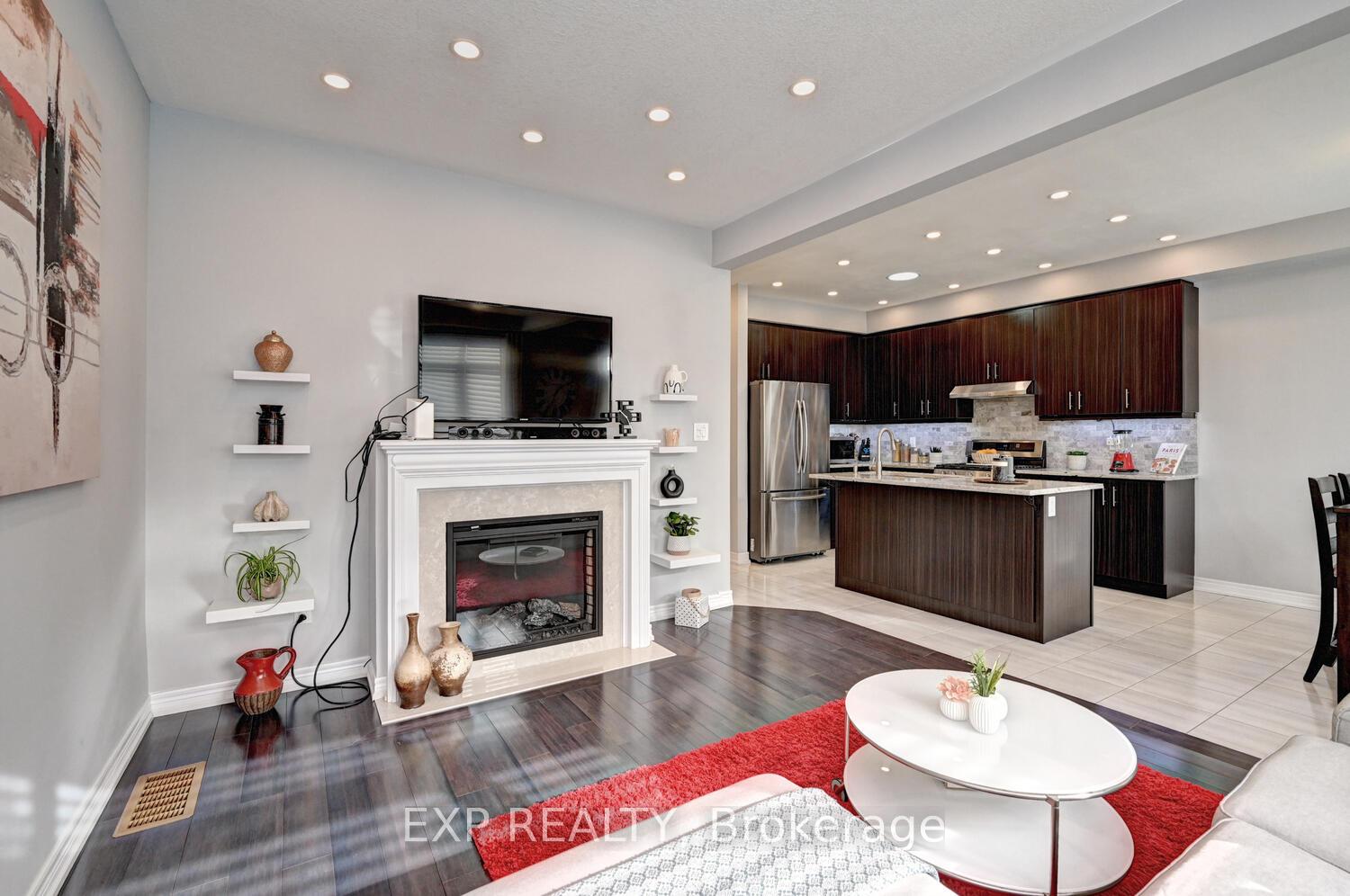 Photo 15 of 467 Linden Drive, Cambridge, Preston Heights — HOMEH