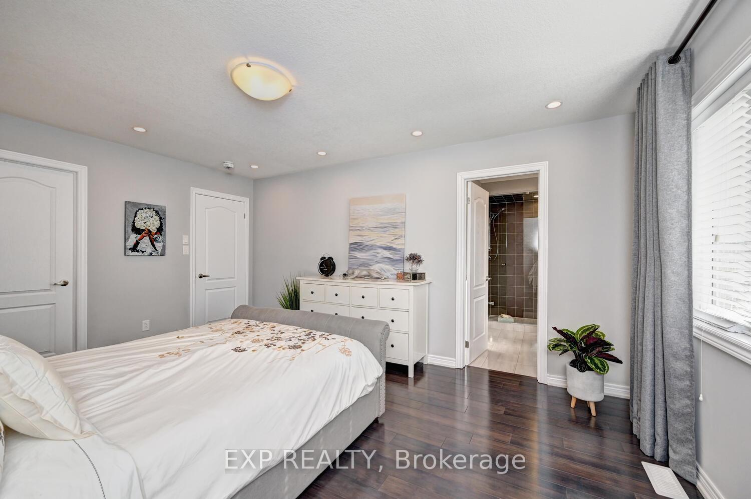 Photo 25 of 467 Linden Drive, Cambridge, Preston Heights — HOMEH