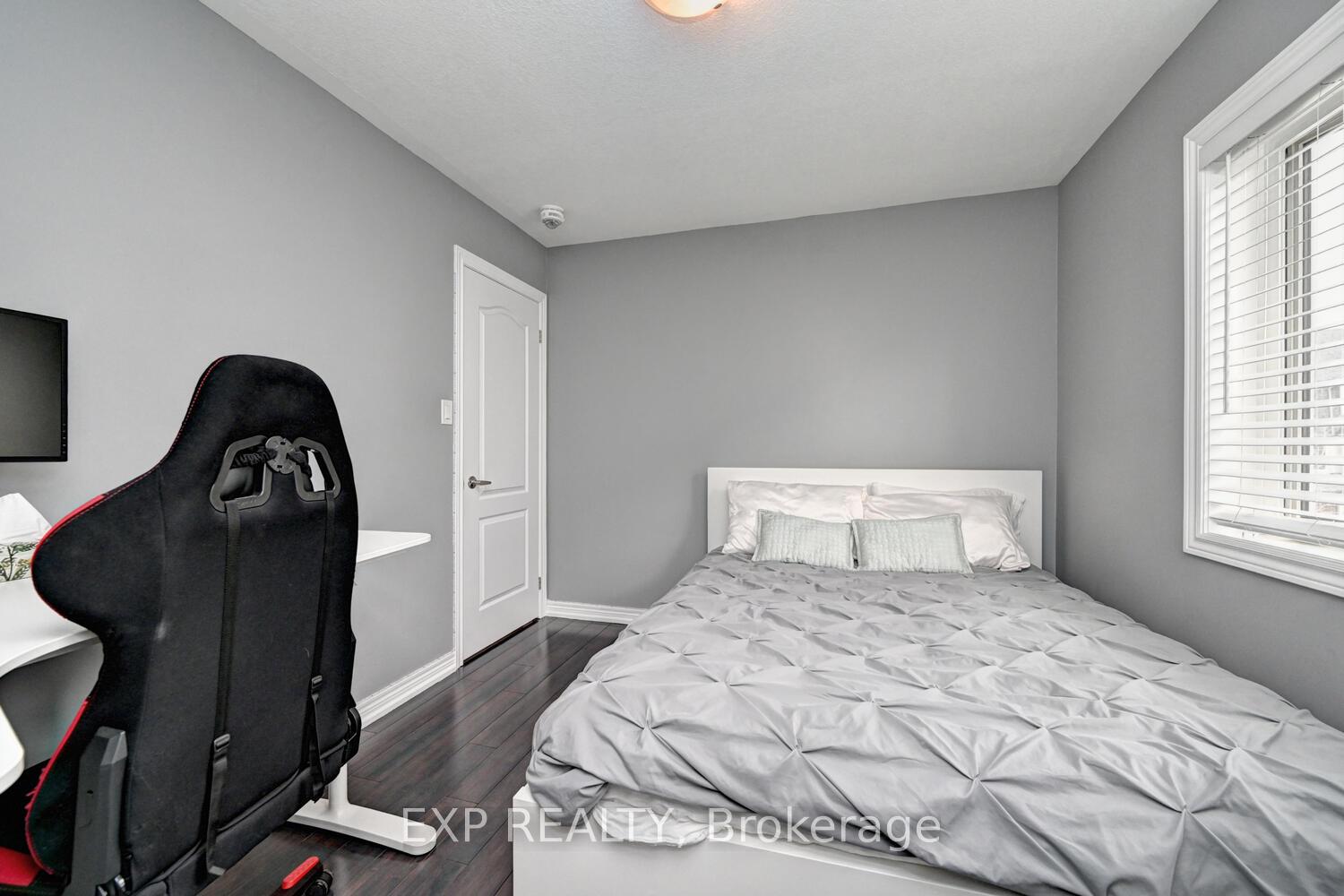 Photo 28 of 467 Linden Drive, Cambridge, Preston Heights — HOMEH