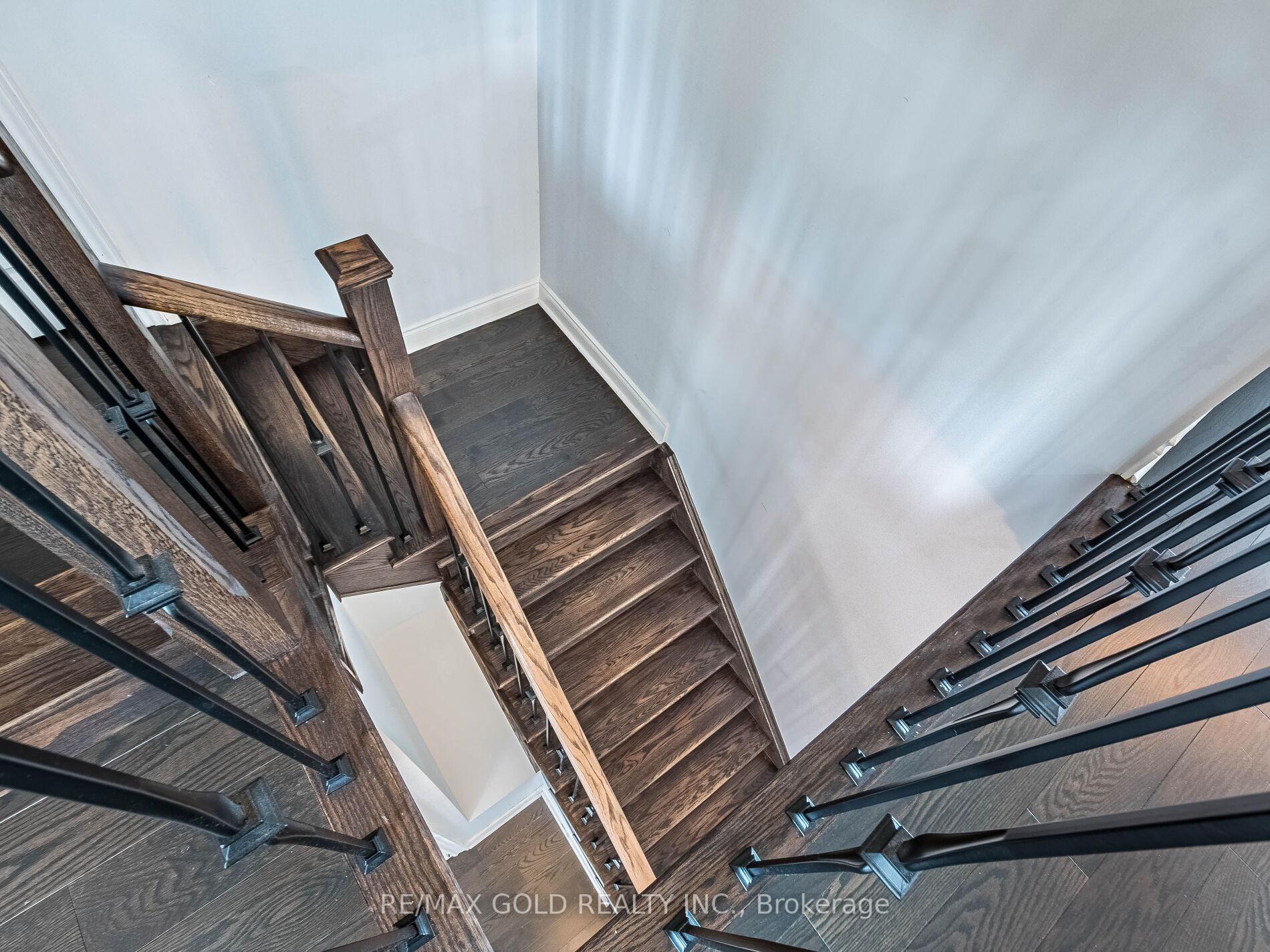 Photo 20 of 12 Jaypeak Road, Brampton, Toronto Gore Rural Estate — HOMEH