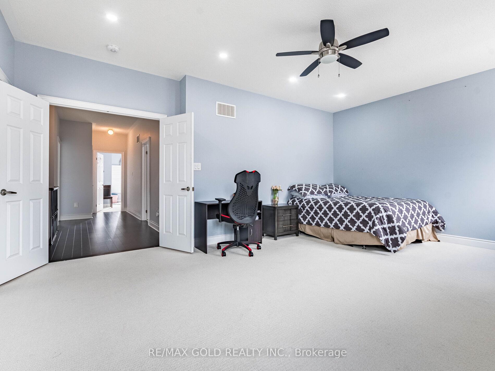 Photo 14 of 12 Jaypeak Road, Brampton, Toronto Gore Rural Estate — HOMEH