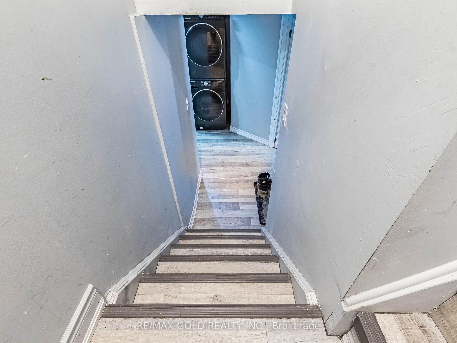 Photo 29 of 12 Jaypeak Road, Brampton, Toronto Gore Rural Estate — HOMEH