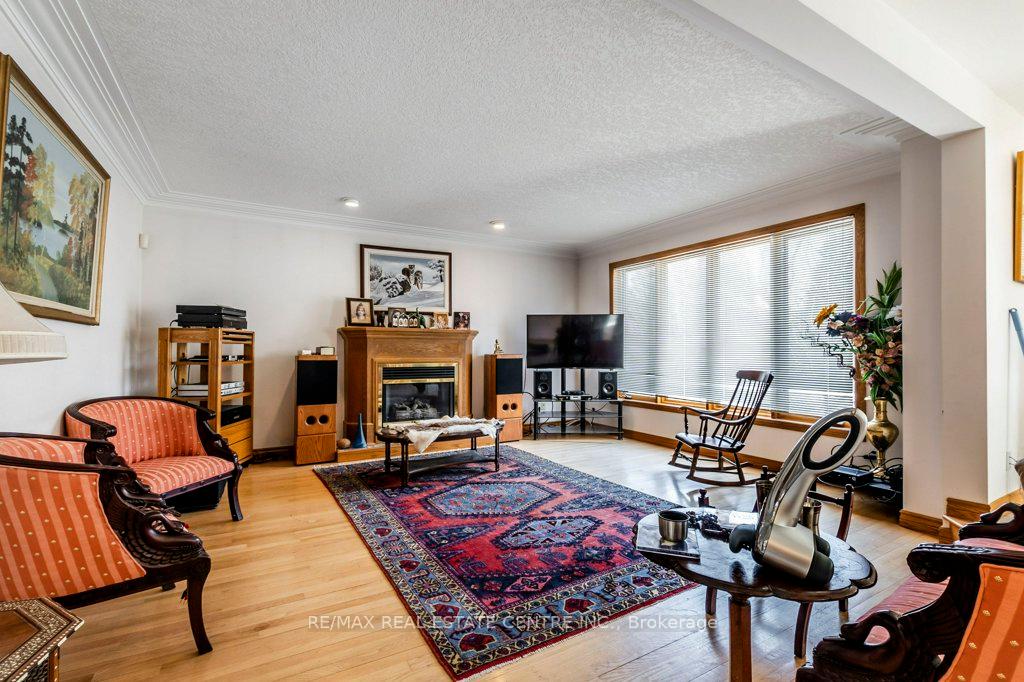 Photo 8 of 401 Forestlawn Road, Waterloo — HOMEH
