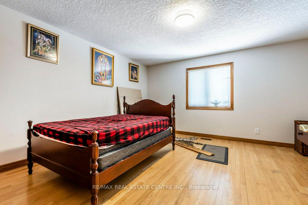 Photo 11 of 401 Forestlawn Road, Waterloo — HOMEH