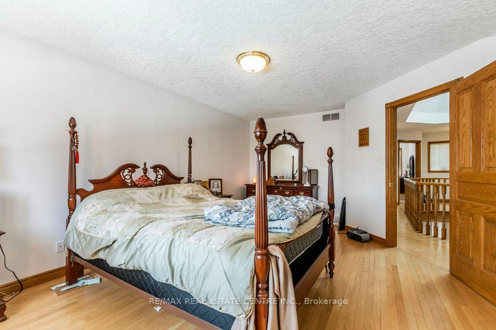 Photo 15 of 401 Forestlawn Road, Waterloo — HOMEH