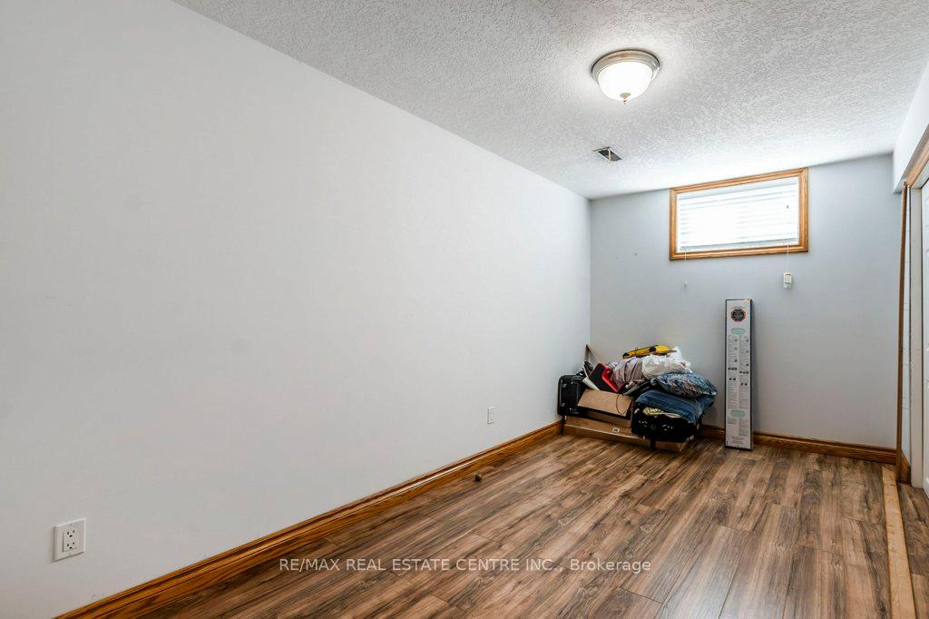Photo 22 of 401 Forestlawn Road, Waterloo — HOMEH