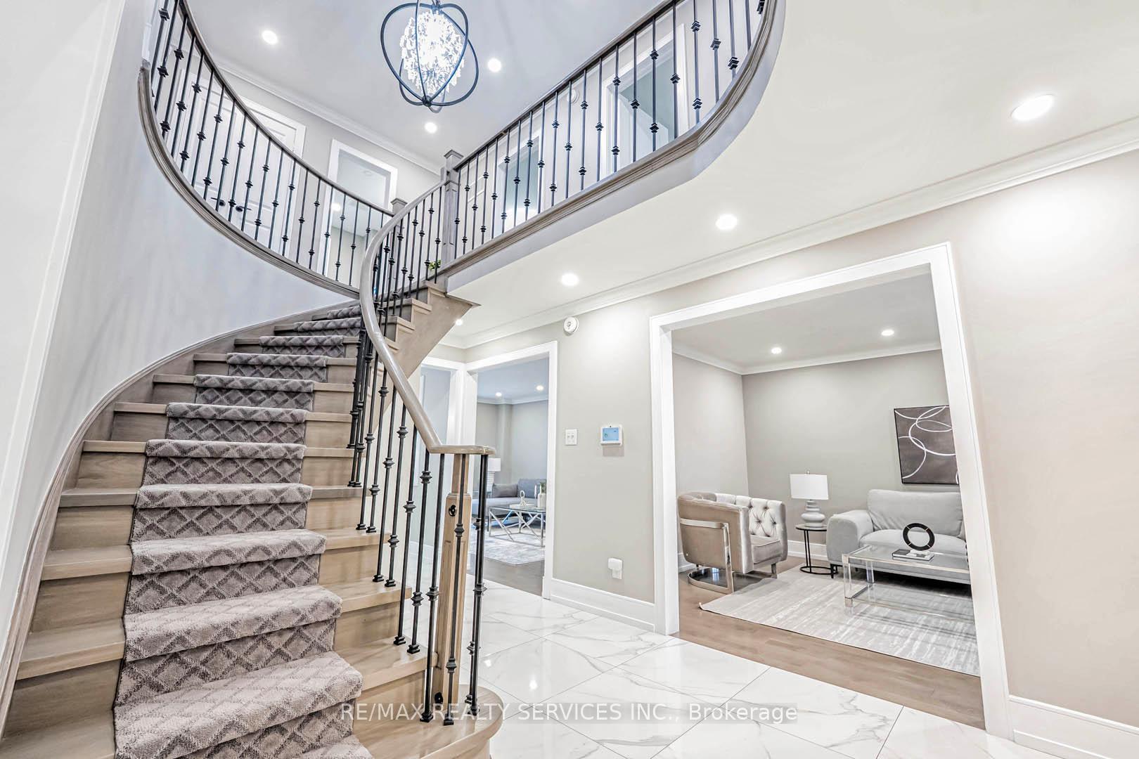 Photo 32 of 2 Ebby Avenue, Brampton, Heart Lake West — HOMEH
