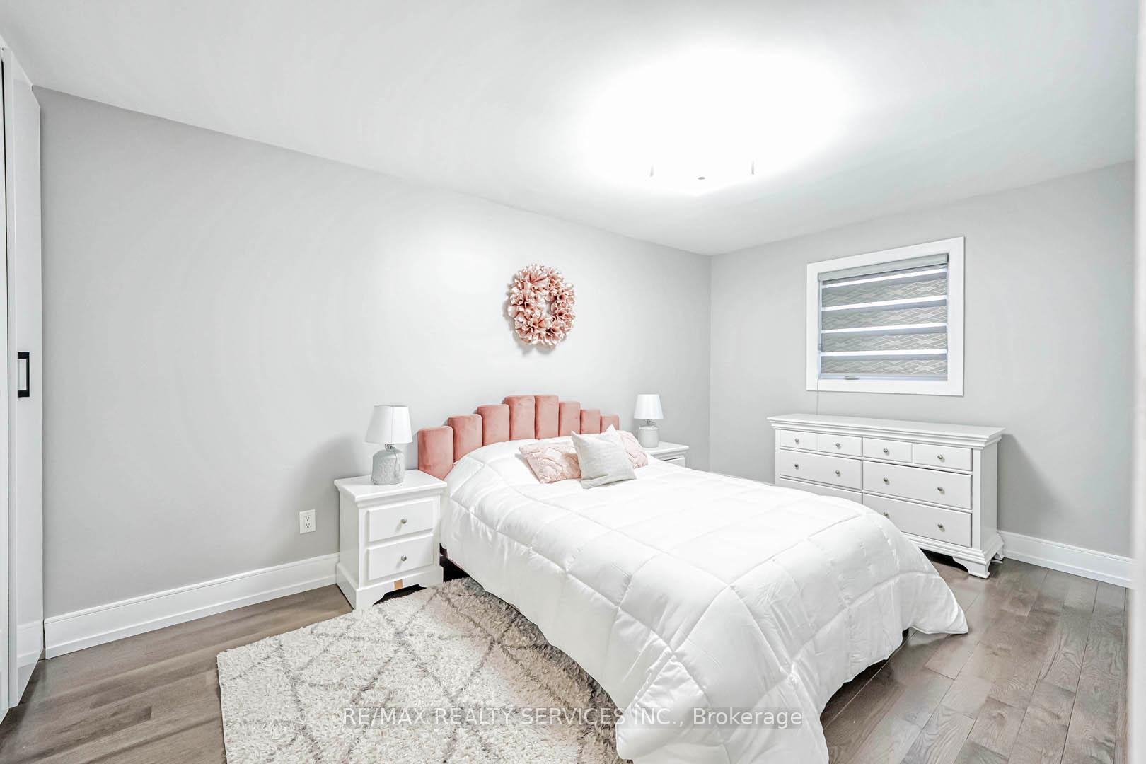 Photo 20 of 2 Ebby Avenue, Brampton, Heart Lake West — HOMEH