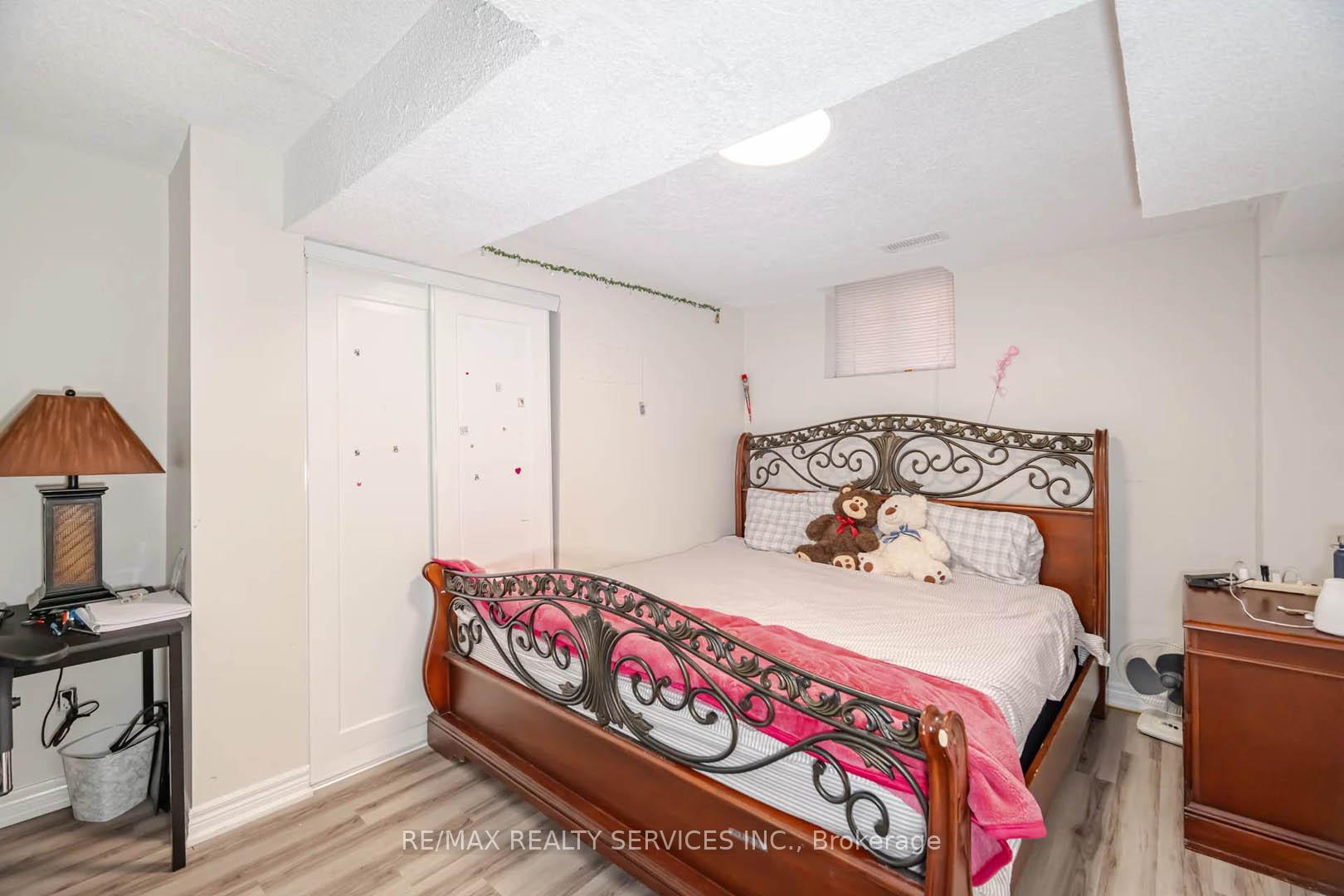 Photo 27 of 2 Ebby Avenue, Brampton, Heart Lake West — HOMEH