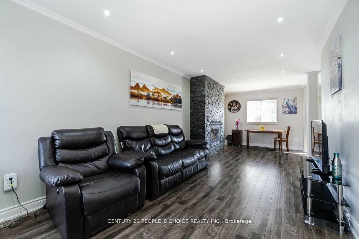 Photo 7 of 69 Cedarwood Crescent, Brampton, Brampton West — HOMEH