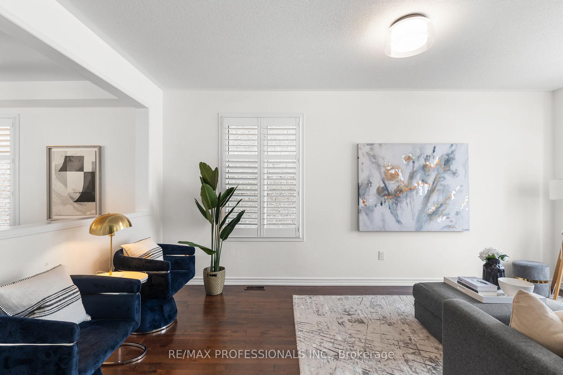 Photo 10 of 24 Foxton Road, Markham, Cornell — HOMEH
