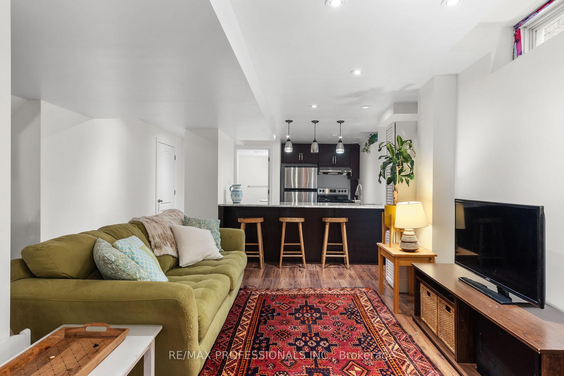 Photo 35 of 24 Foxton Road, Markham, Cornell — HOMEH