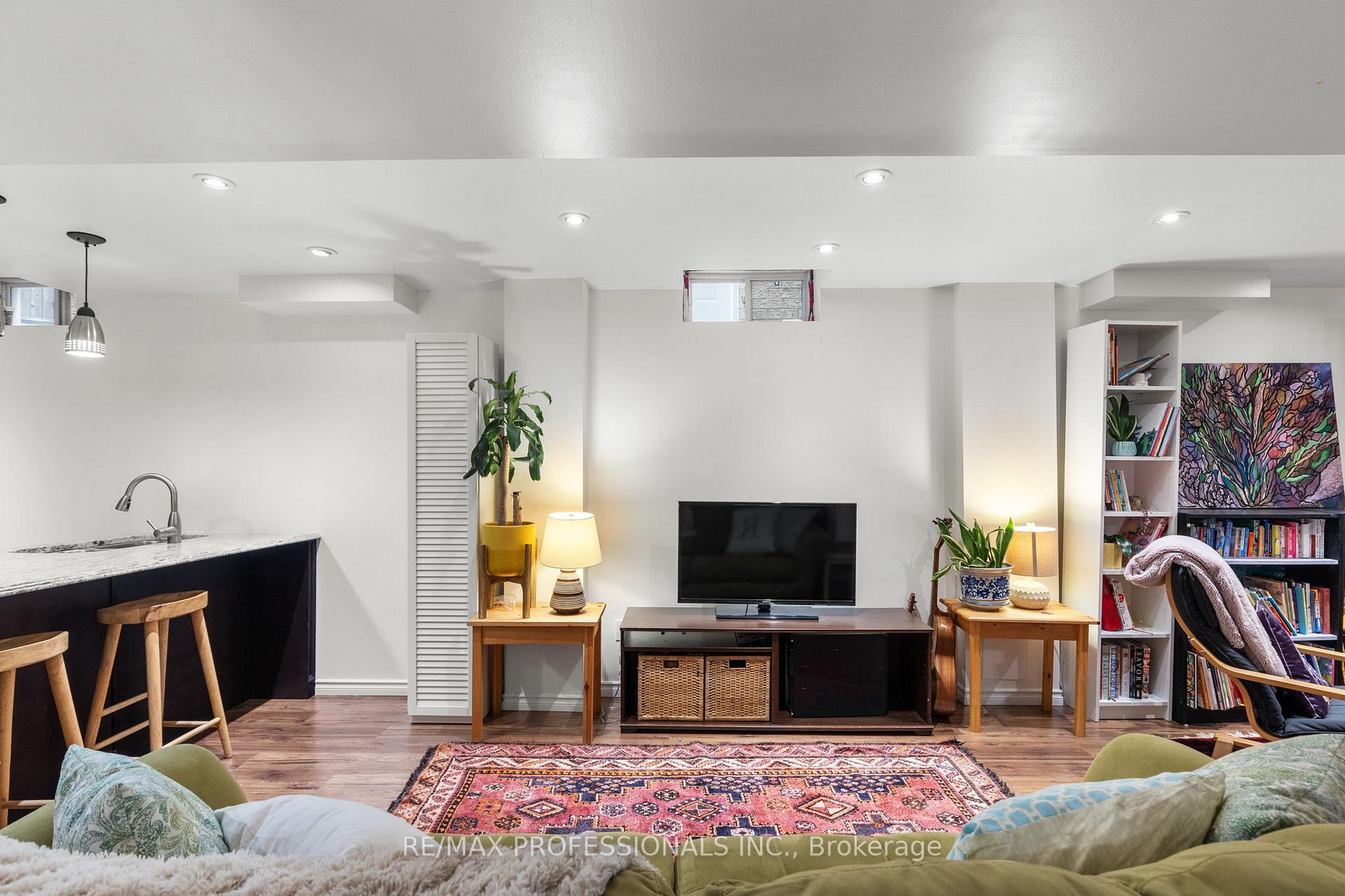Photo 32 of 24 Foxton Road, Markham, Cornell — HOMEH