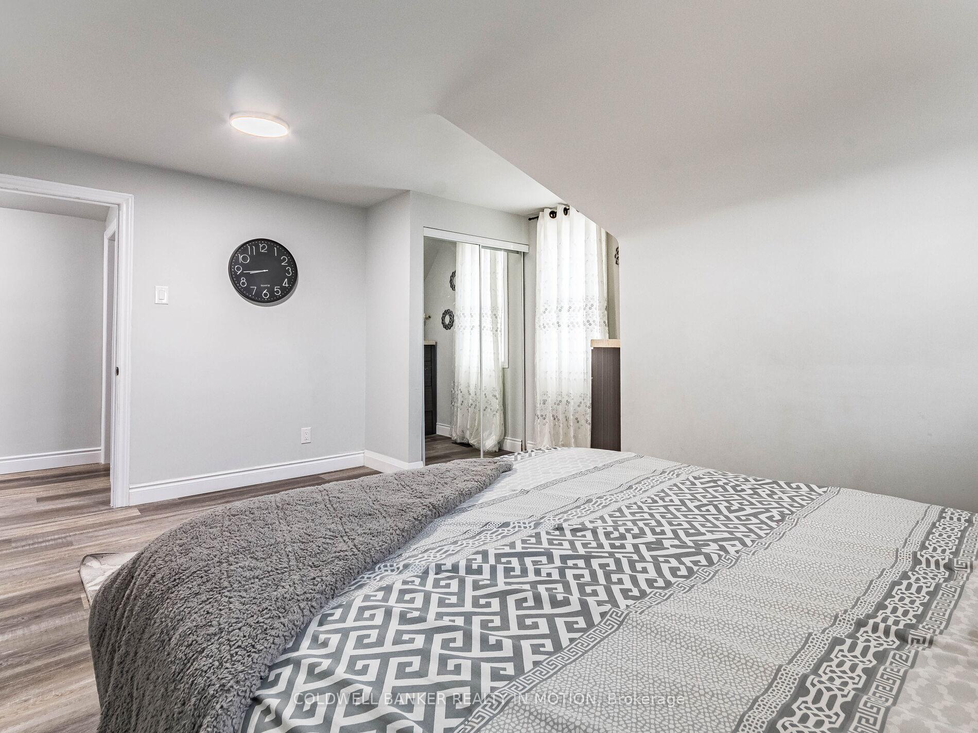 Photo 13 of 2163 King Street E, Hamilton, Glenview — HOMEH
