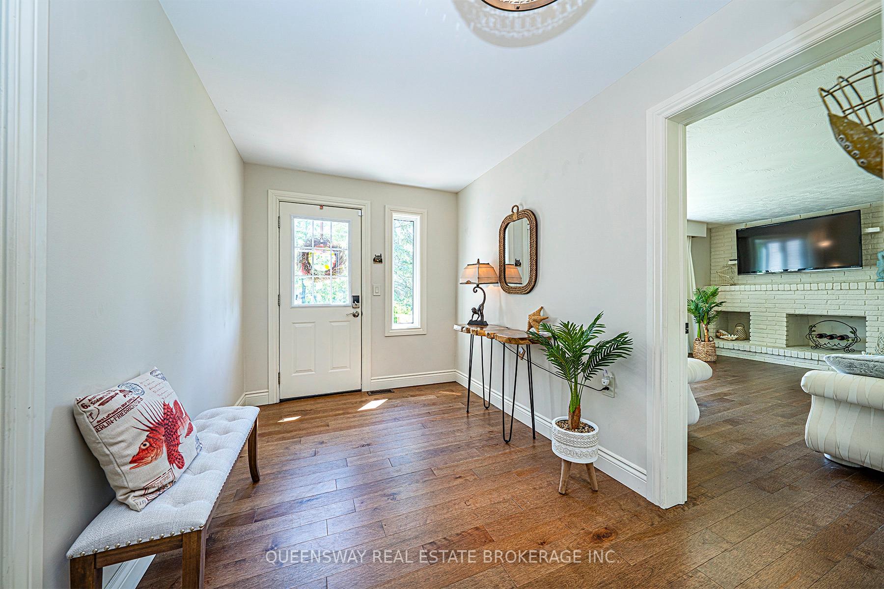 Photo 5 of 746 Sedore Avenue, Georgina, Historic Lakeshore Communities — HOMEH