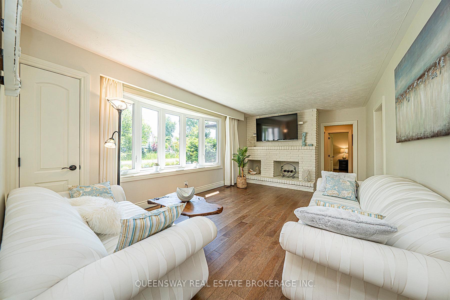 Photo 7 of 746 Sedore Avenue, Georgina, Historic Lakeshore Communities — HOMEH