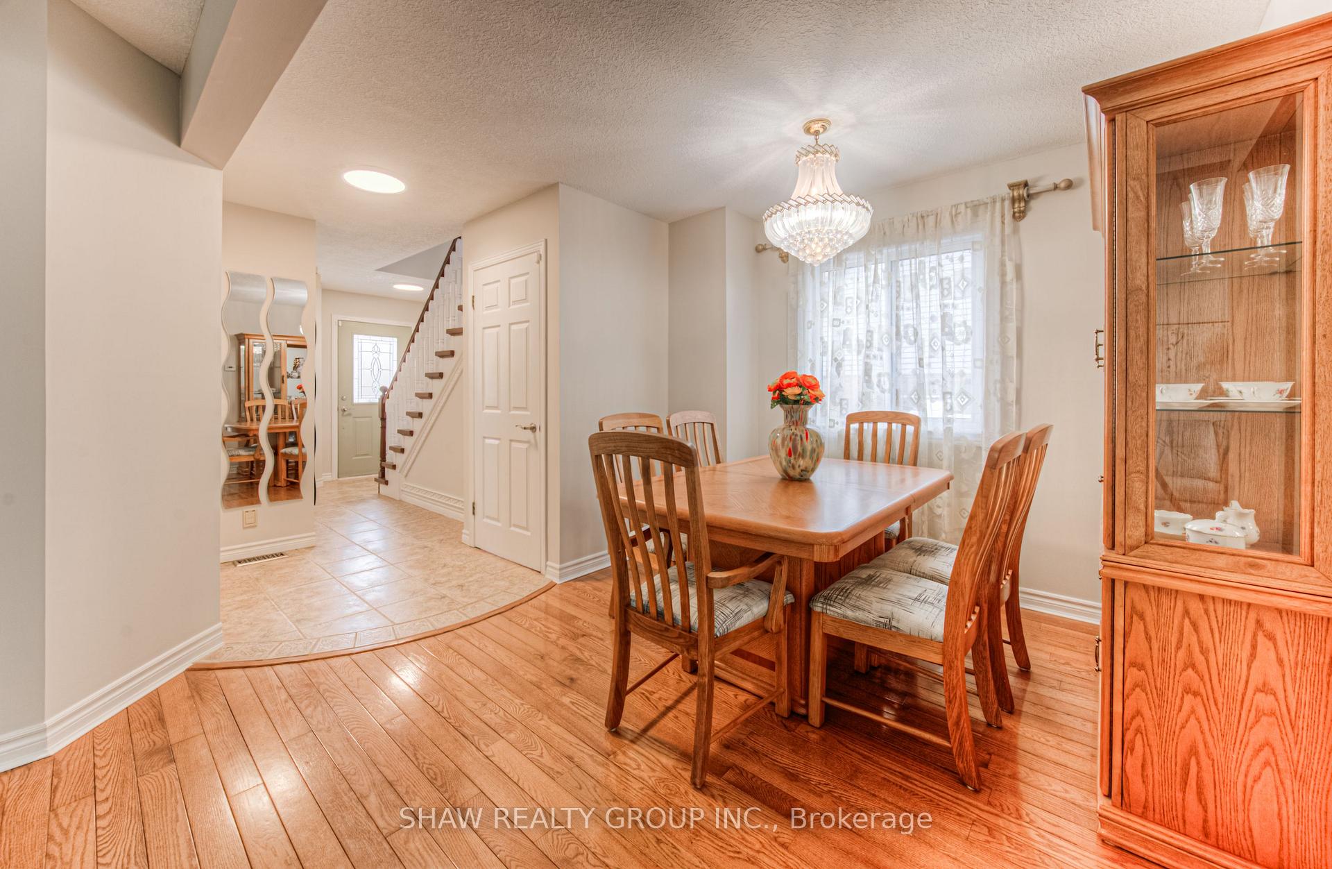 Photo 14 of Unit A, 631 Pinerow Crescent, Waterloo — HOMEH