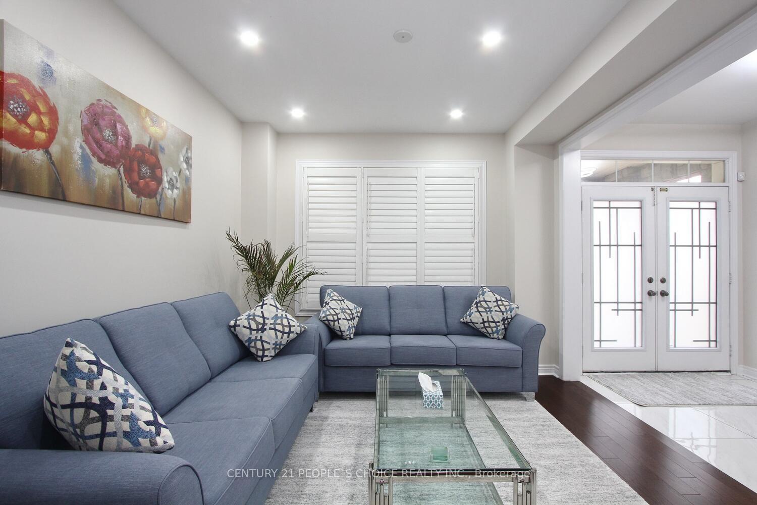 Photo 3 of 67 Pellegrino Road, Brampton, Northwest Brampton — HOMEH