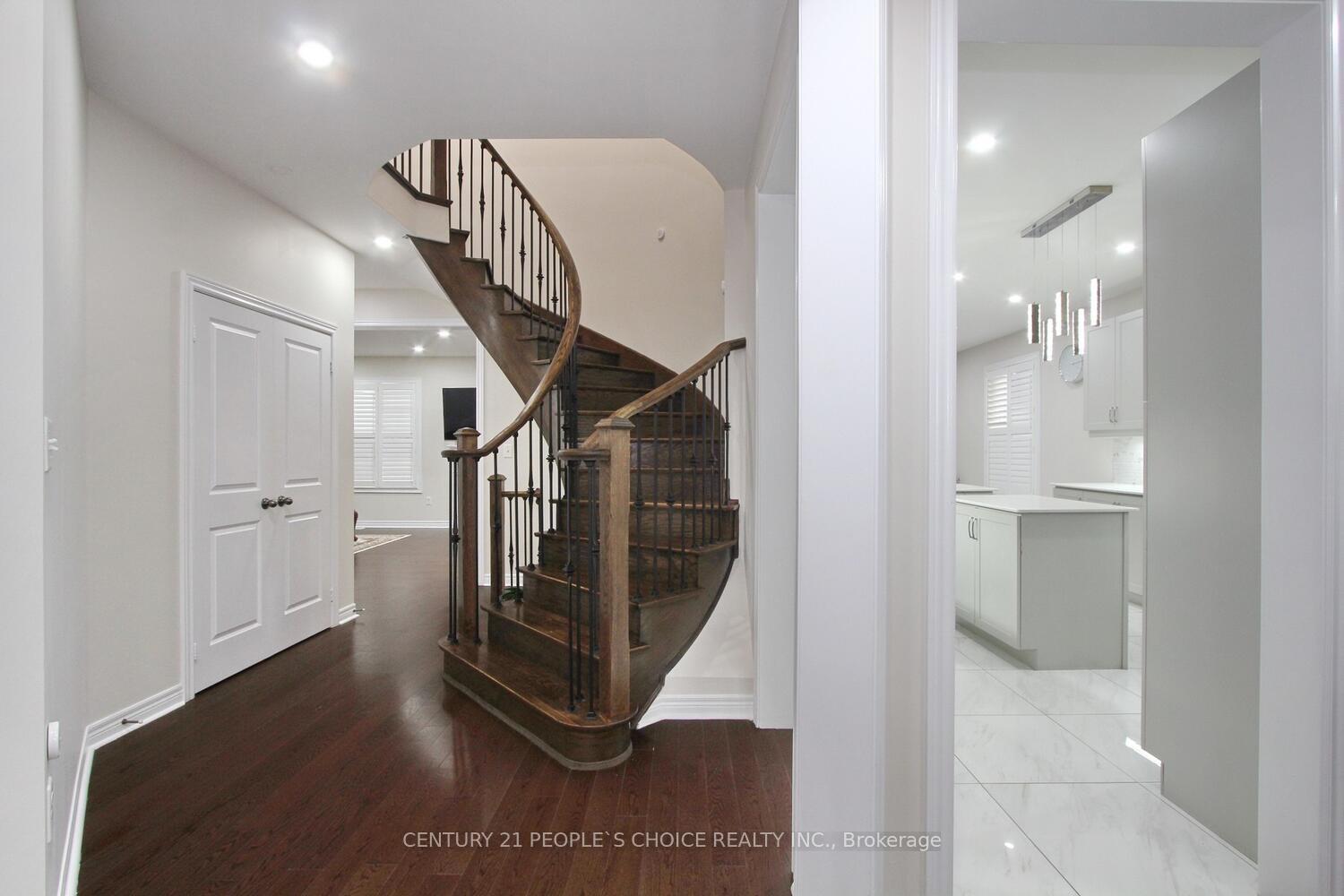 Photo 9 of 67 Pellegrino Road, Brampton, Northwest Brampton — HOMEH