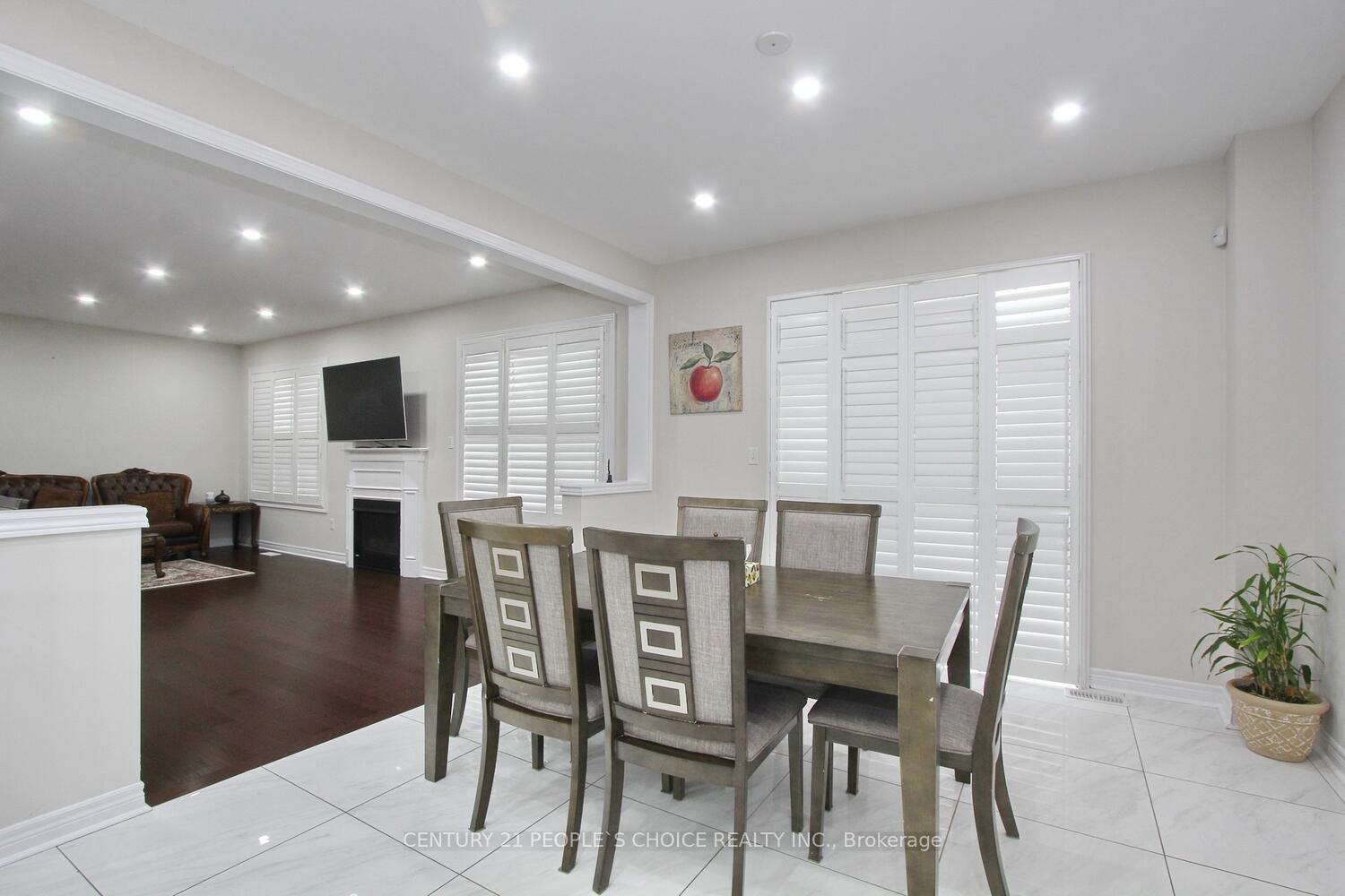 Photo 12 of 67 Pellegrino Road, Brampton, Northwest Brampton — HOMEH