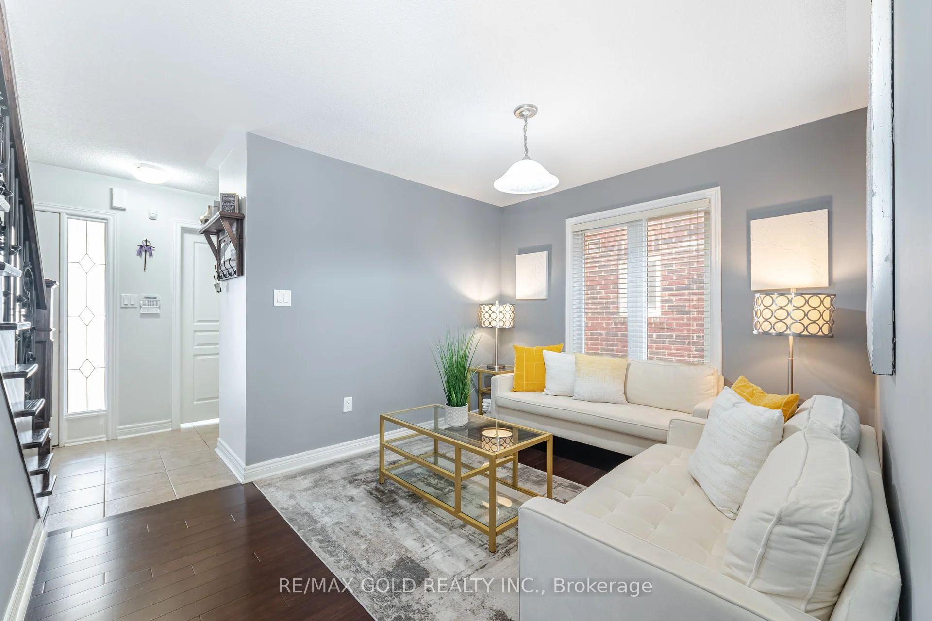 Photo 2 of 16 Bluffmeadow Street, Brampton, Bram East — HOMEH