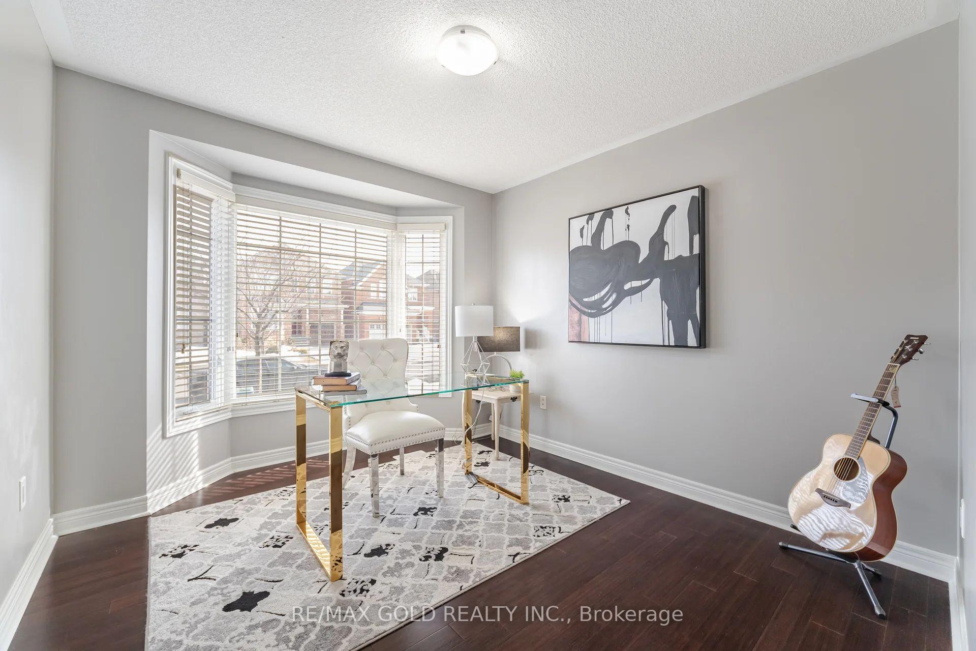 Photo 6 of 16 Bluffmeadow Street, Brampton, Bram East — HOMEH
